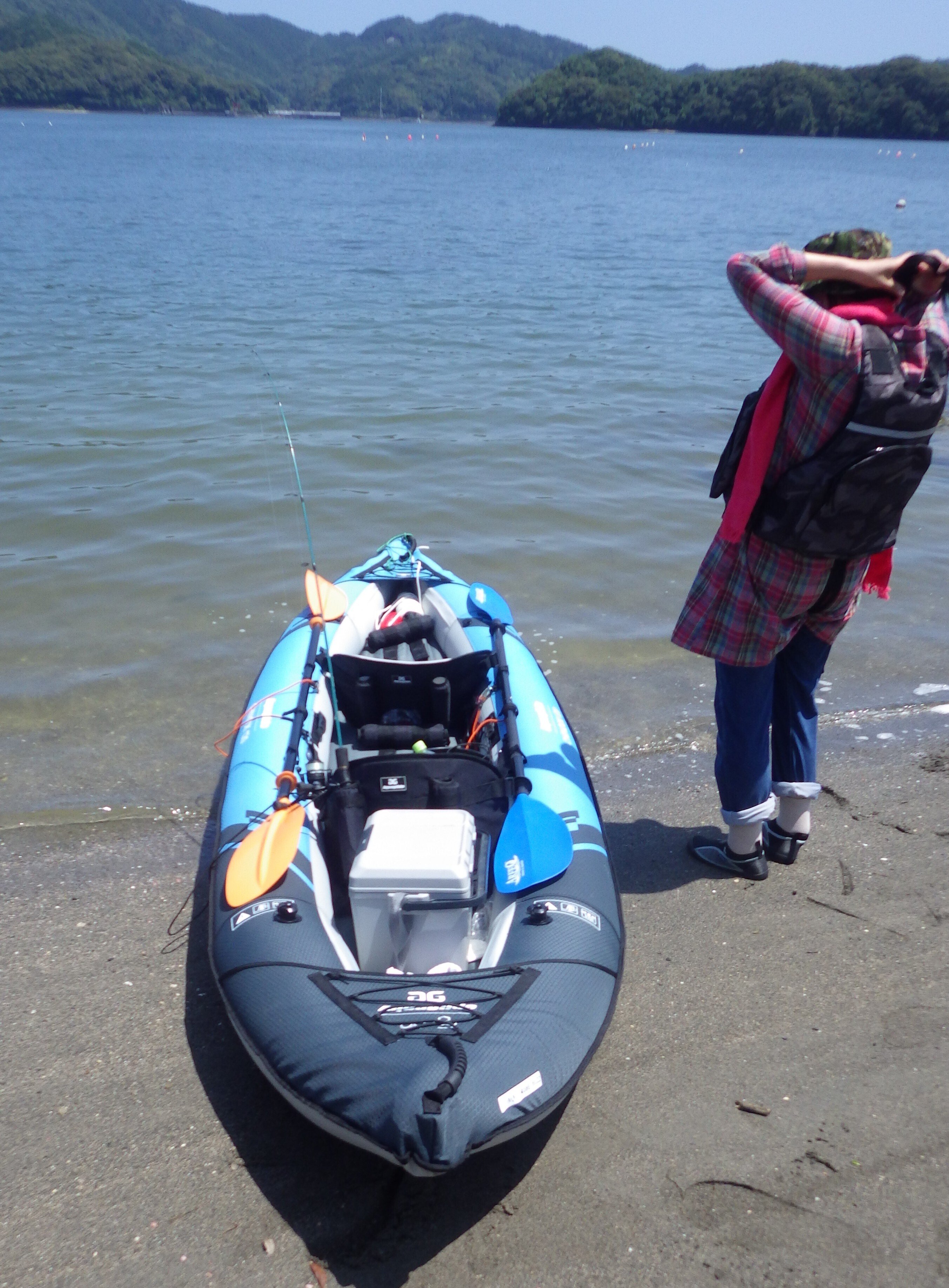 インフレータブルカヤック」で高知の海へ②小さな無人島に上陸｜中山道雄