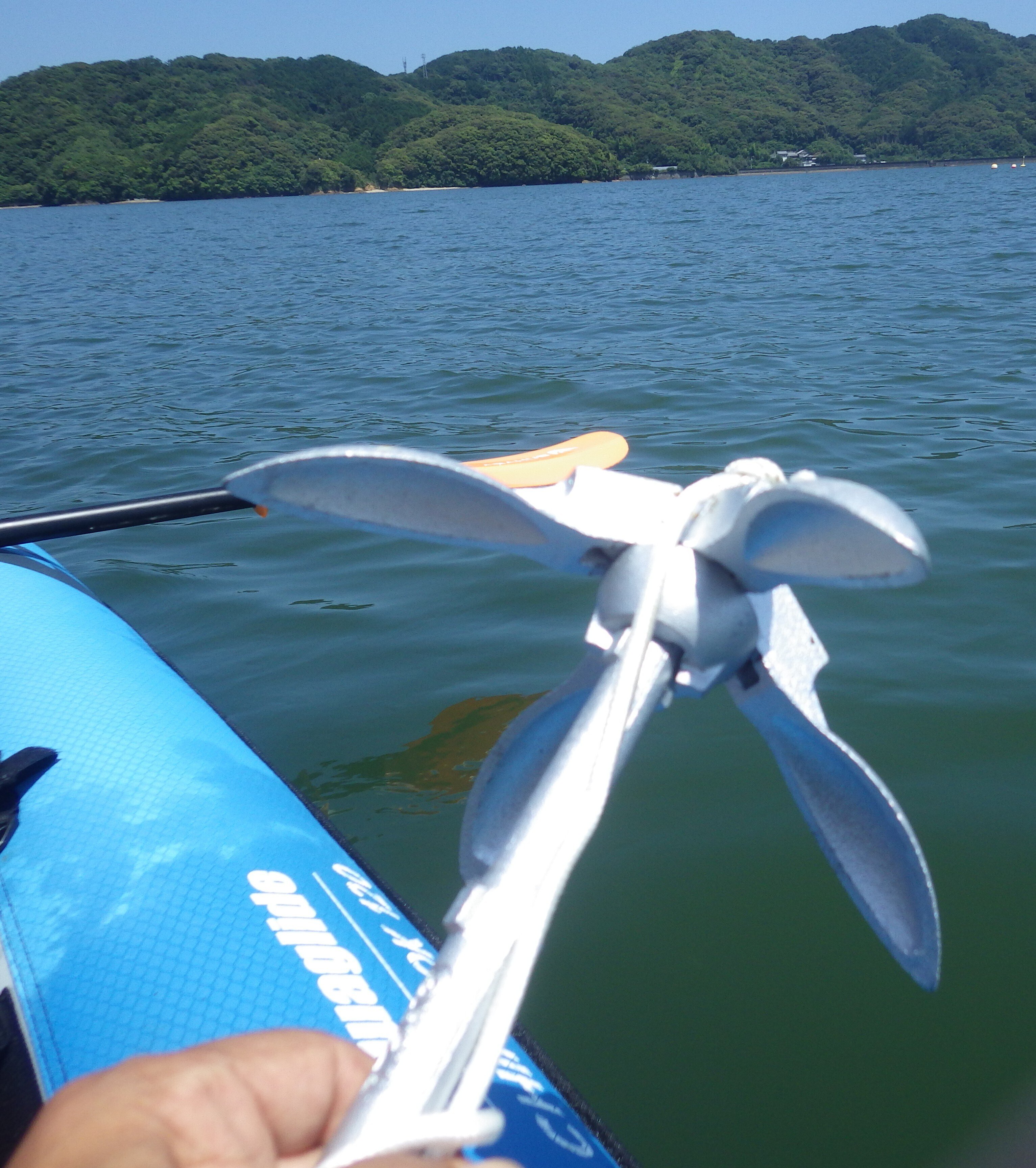 インフレータブルカヤック」で高知の海へ②小さな無人島に上陸｜中山道雄
