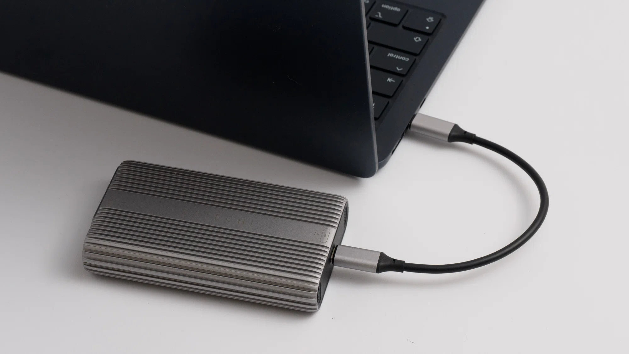 ❤MacBookと同じデザイン❣簡単にストレージ容量が増やせる♪❤ノートPC ❤MacBookの様なデザイン❣簡単にストレージ容量が増やせる♪❤ノート