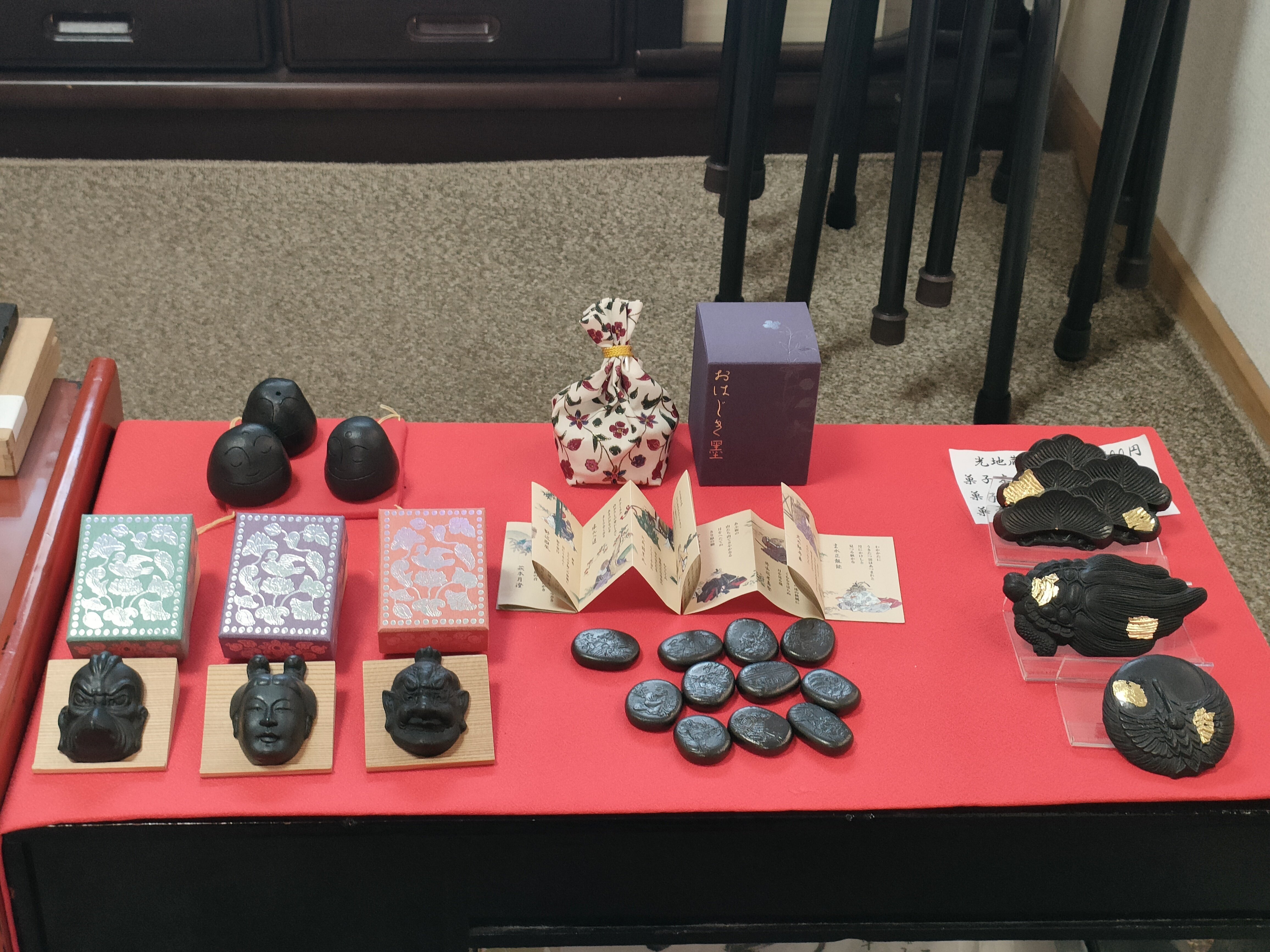 世界で一つだけの墨作り】古都“奈良”で自分だけの『握り墨』を作りませ