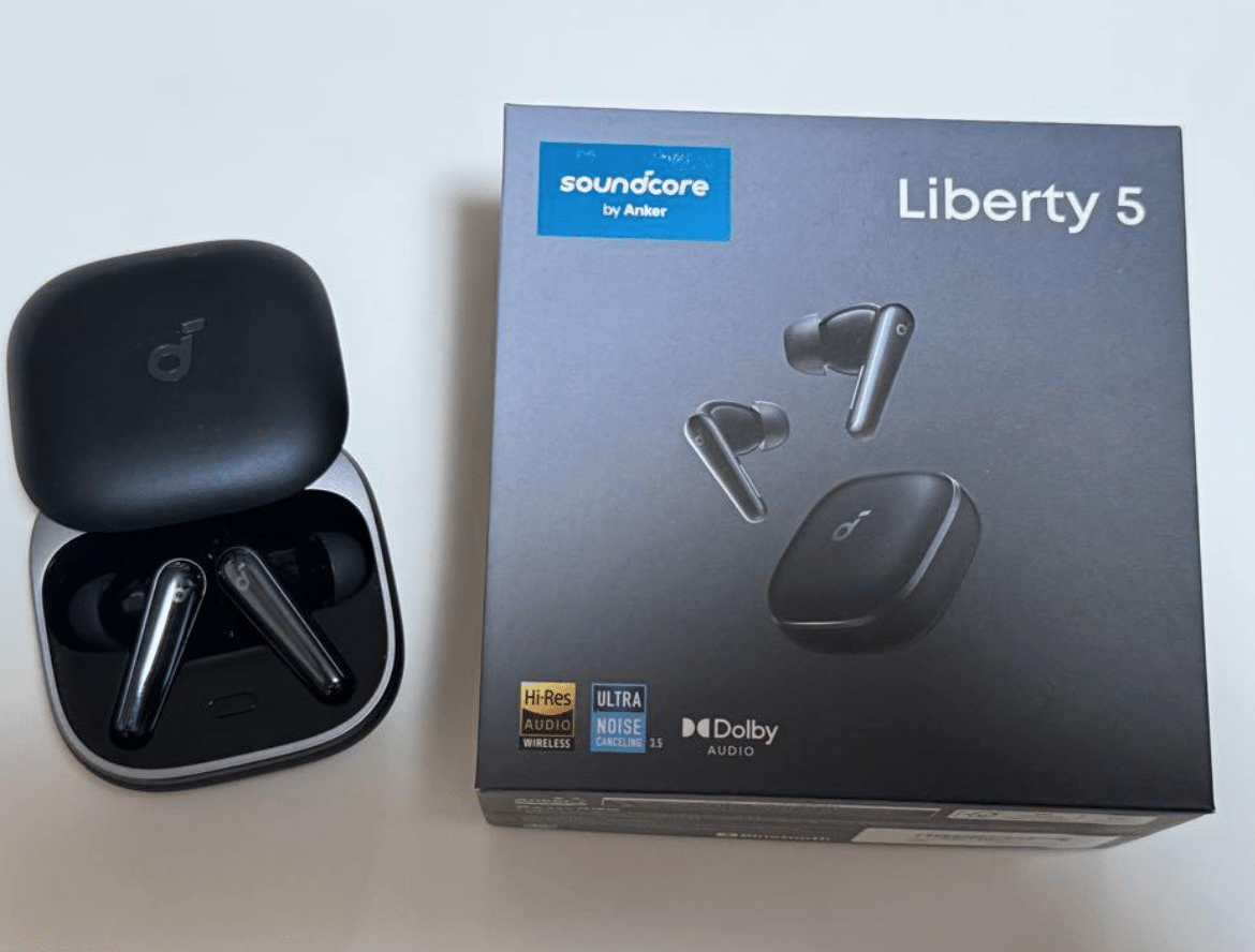 アンカー　soundcore Liberty 5 ワイヤレスイヤフォン　ネイビー Amazon.co.jp: Anker Soundcore Liberty 4 NC (Blueooth 5.3