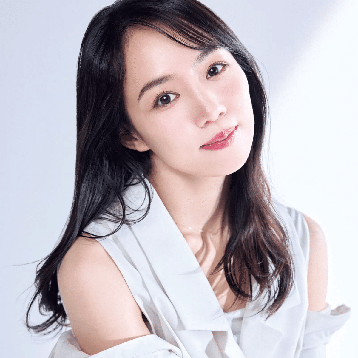 【即購入OK】宝塚歌劇団 雪組 早霧せいな 咲妃みゆ スチール 直筆 ちぎみゆ 単行本未収録、元宝塚雪組・咲妃みゆさんの写真を特別公開！元