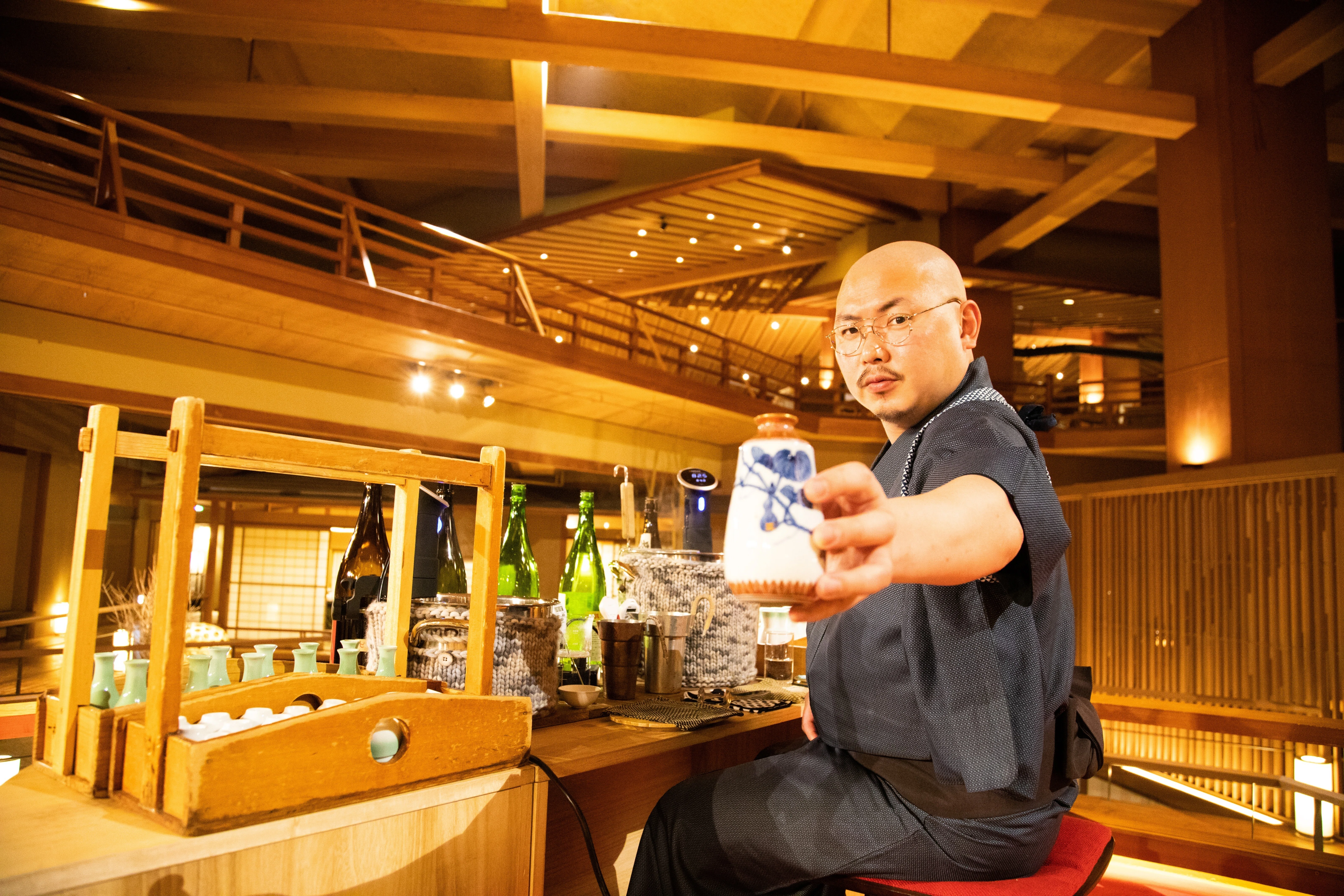 フロアとお湯を沸かす！ 日本酒を愛す熱燗DJ現る (#39 つけたろう酒店