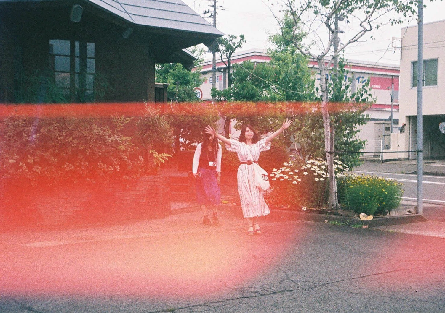 作例】OLYMPUS PEN EE-3（ハーフフィルムカメラ）①｜ken