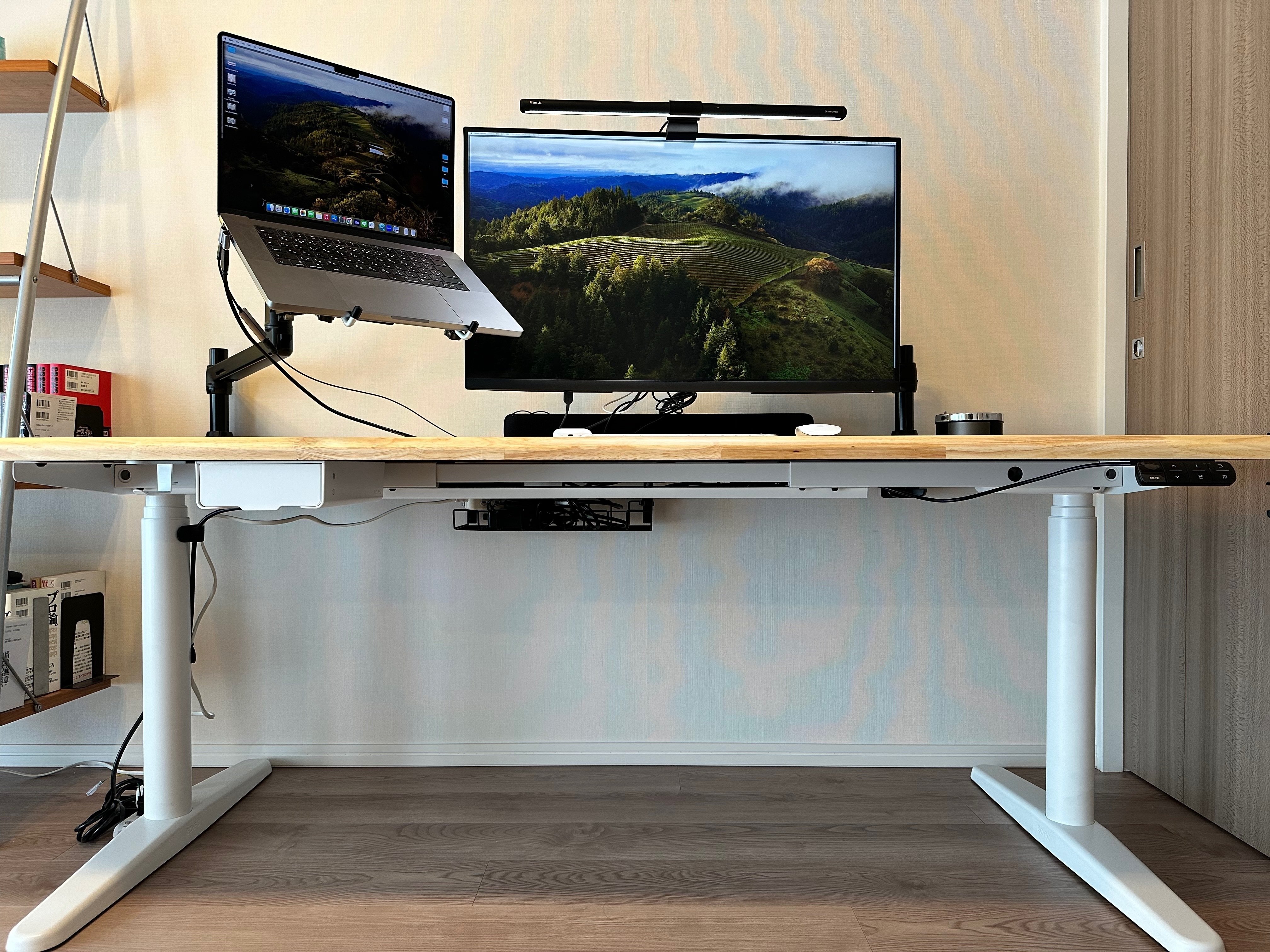超巨大！横幅180cmの電動昇降デスクCOFO Desk Premiumを導入