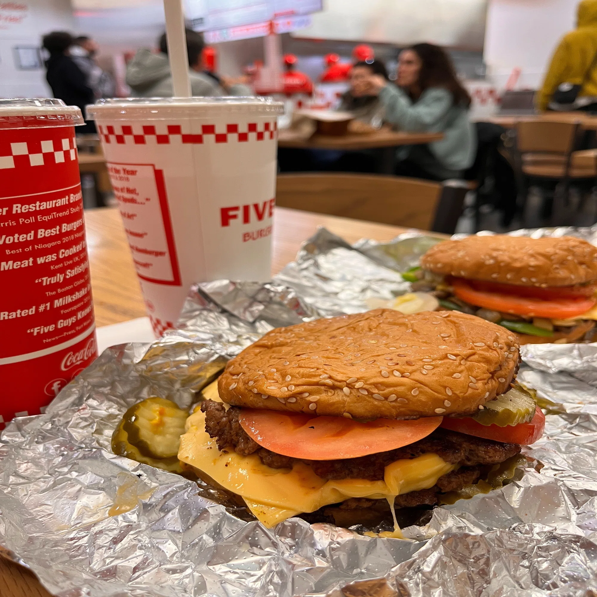 もうマックには戻れない…海外で食べた最強ハンバーガー&サンドウィッチ 