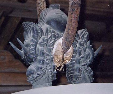 タイ寺院　釣鐘　鐘 7番 日本ではインスタが有名にしたお寺だけれどタイでは瞑想と