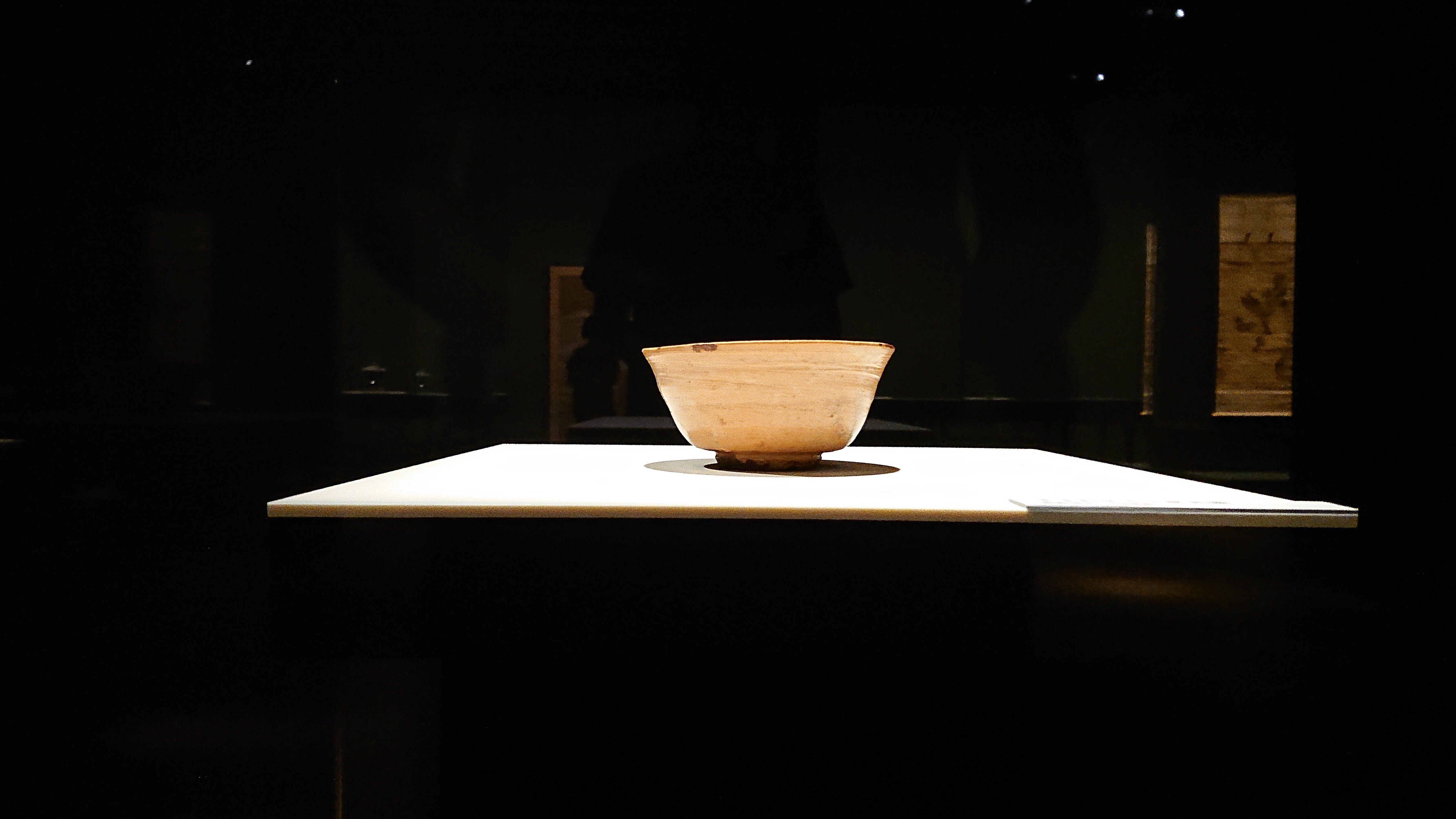 青井谷焼　仙陀窯　藤田貴士作　御題　茶碗　一双　仮名手本　共箱　V　R4140 青井谷焼 仙陀窯 藤田貴士 陶器 茶碗 木箱付き - メルカリ