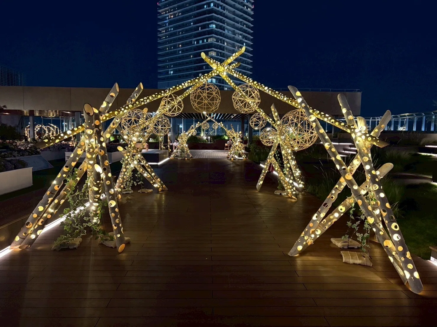 An Extraordinary Experience on the Rooftop of Hiroshima Station