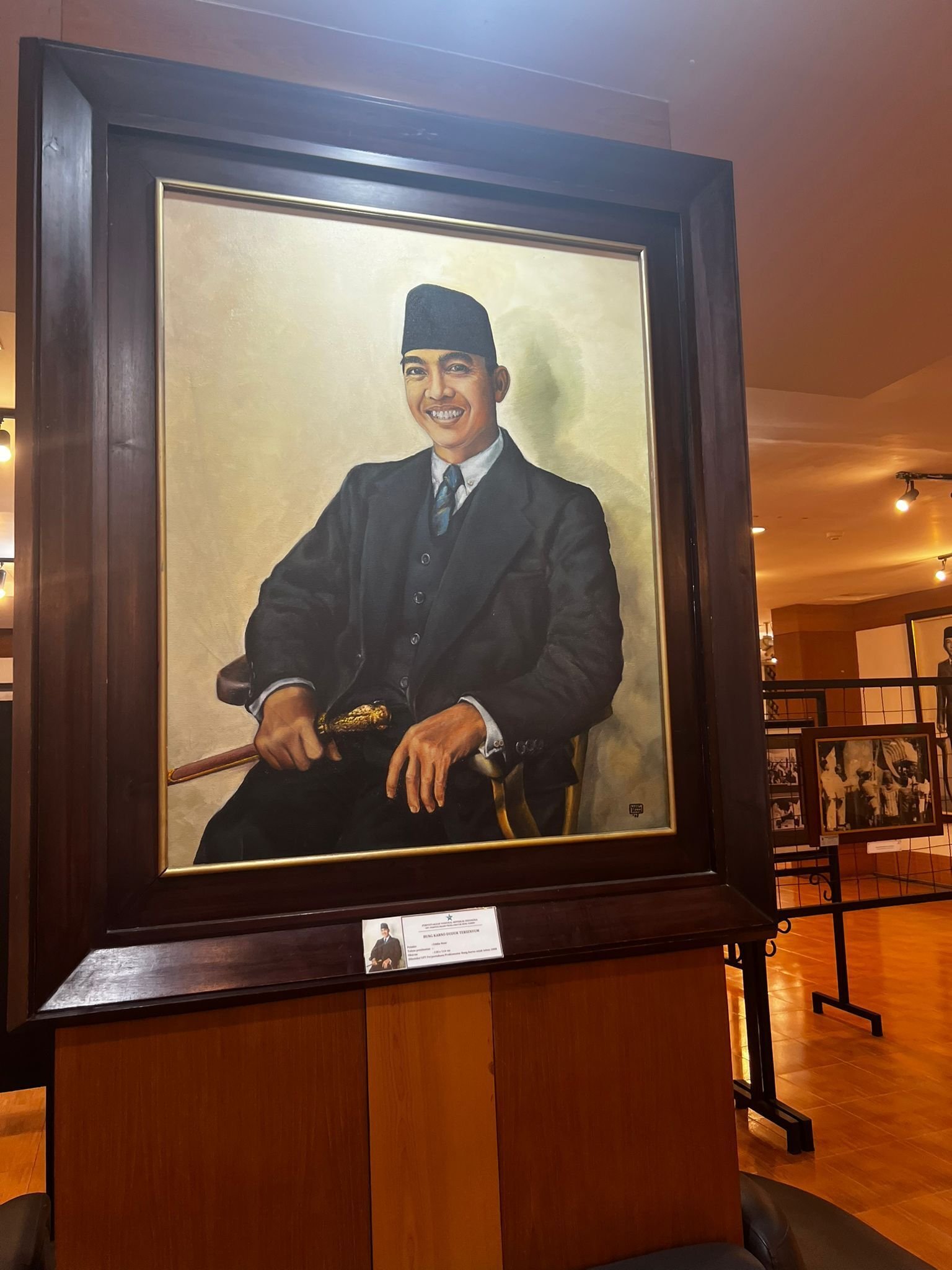 スカルノ元インドネシア大統領の肖像ポスター スカルノ元インドネシア大統領の肖像ポスター インドネシア