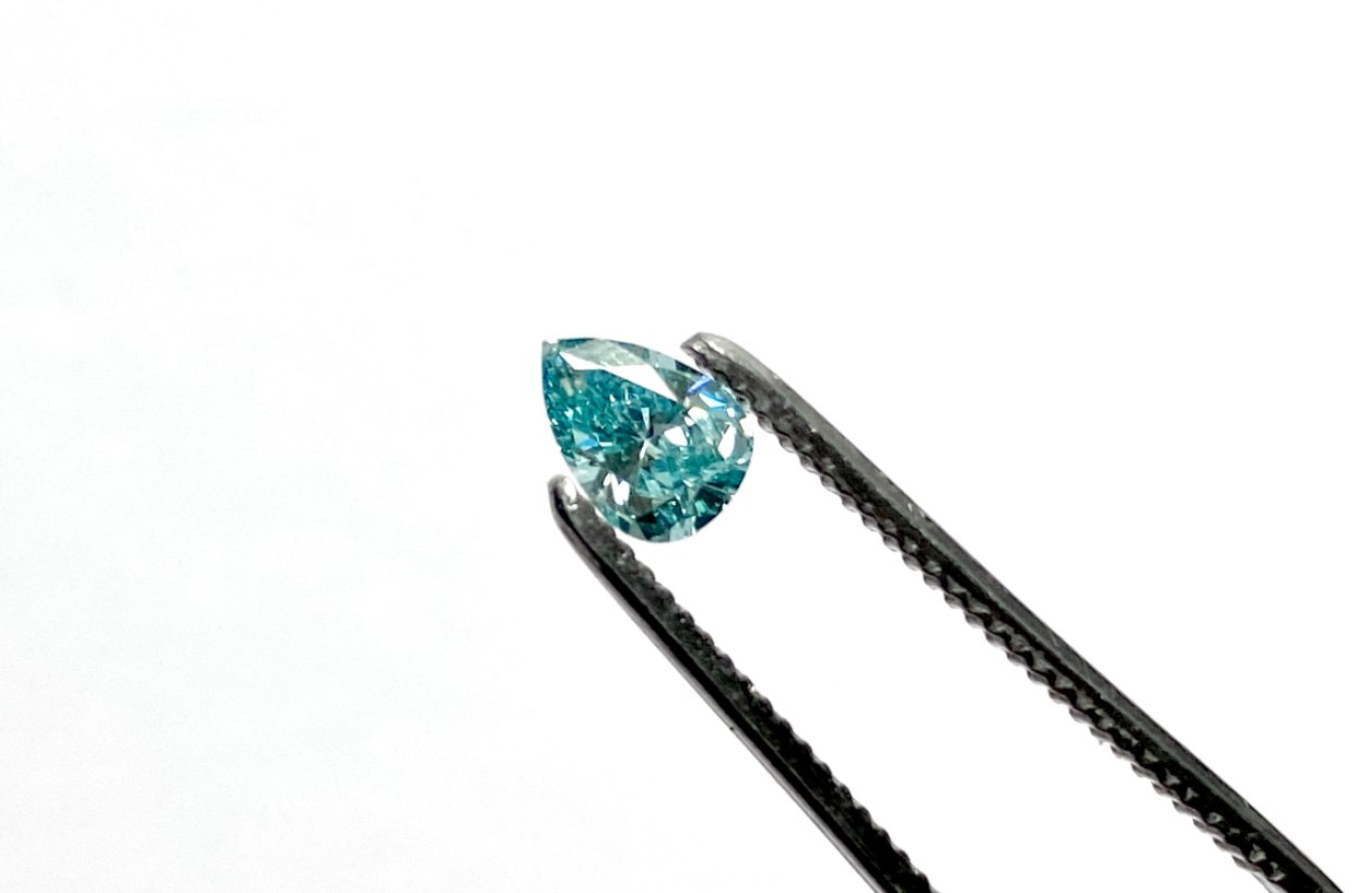 1円～【ジュエリー極】美しいブルー＆クリア輝く！ブルーサファイア1.12ct＆ダイヤモンド1.15ct 超高級K18リング h1749kr【送料無料】 JKPLANET × Something Blue \u2013 Gleam ⁄ グリーム 婚約指輪 JSE9001