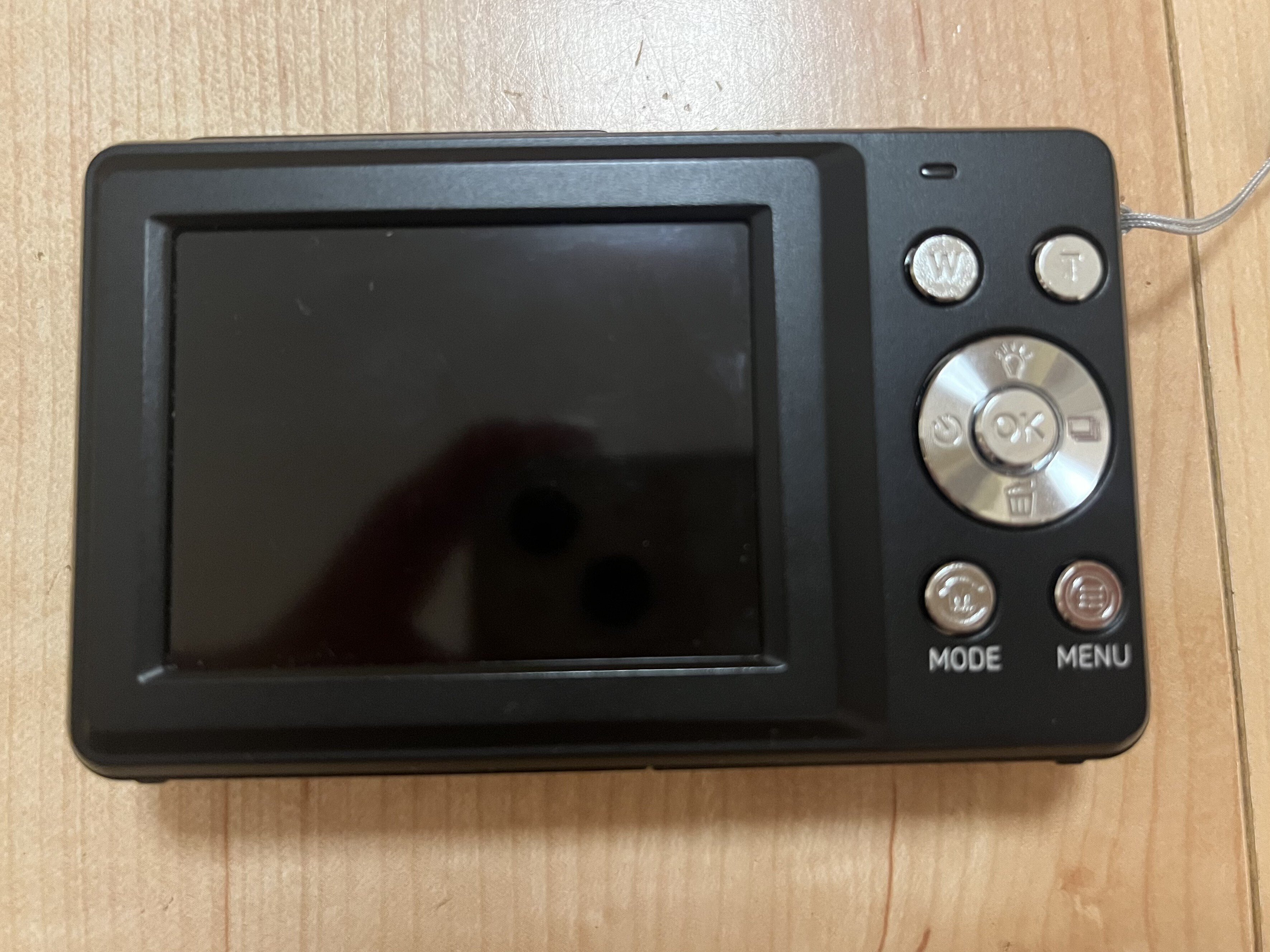 コンパクトデジタルカメラ 本体と付属品 Amazonで激安カメラを買ってみました！比較あり！｜Muttsu 303
