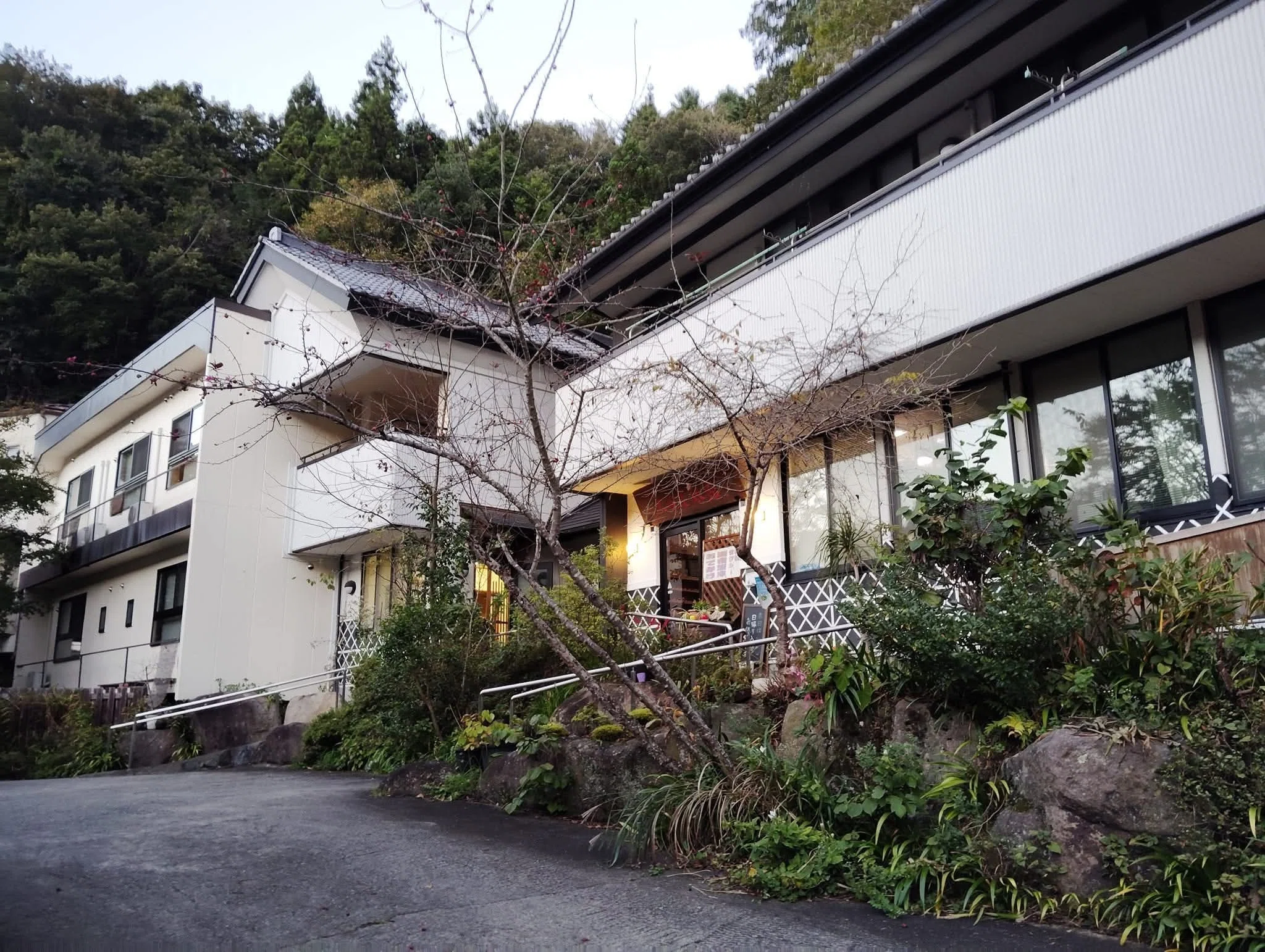 つげ義春さんゆかりの湯宿温泉大滝屋旅館｜珍湯太郎
