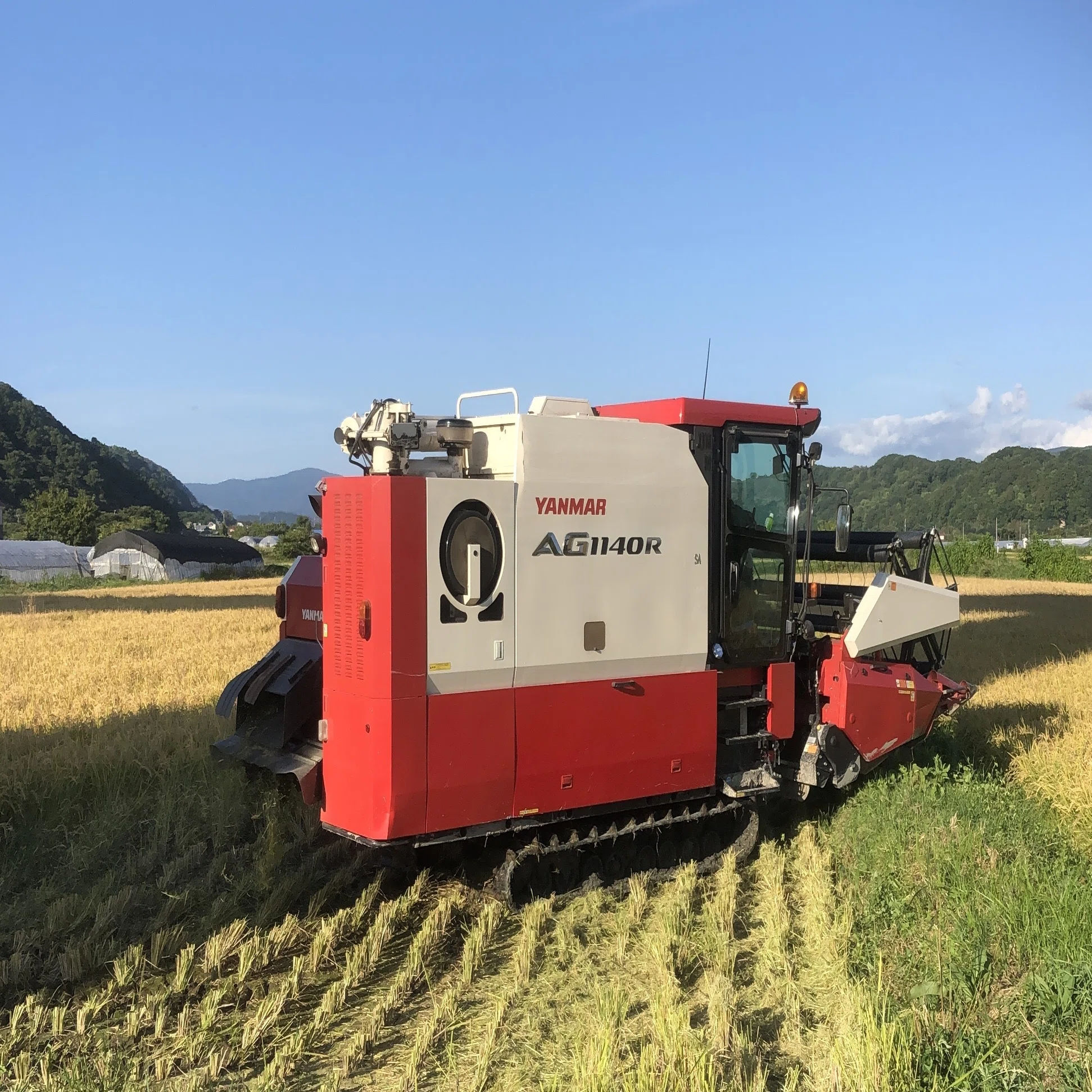 気になる！最新の農機事情 -コンバイン編-｜農タイムズby豊作ねっと