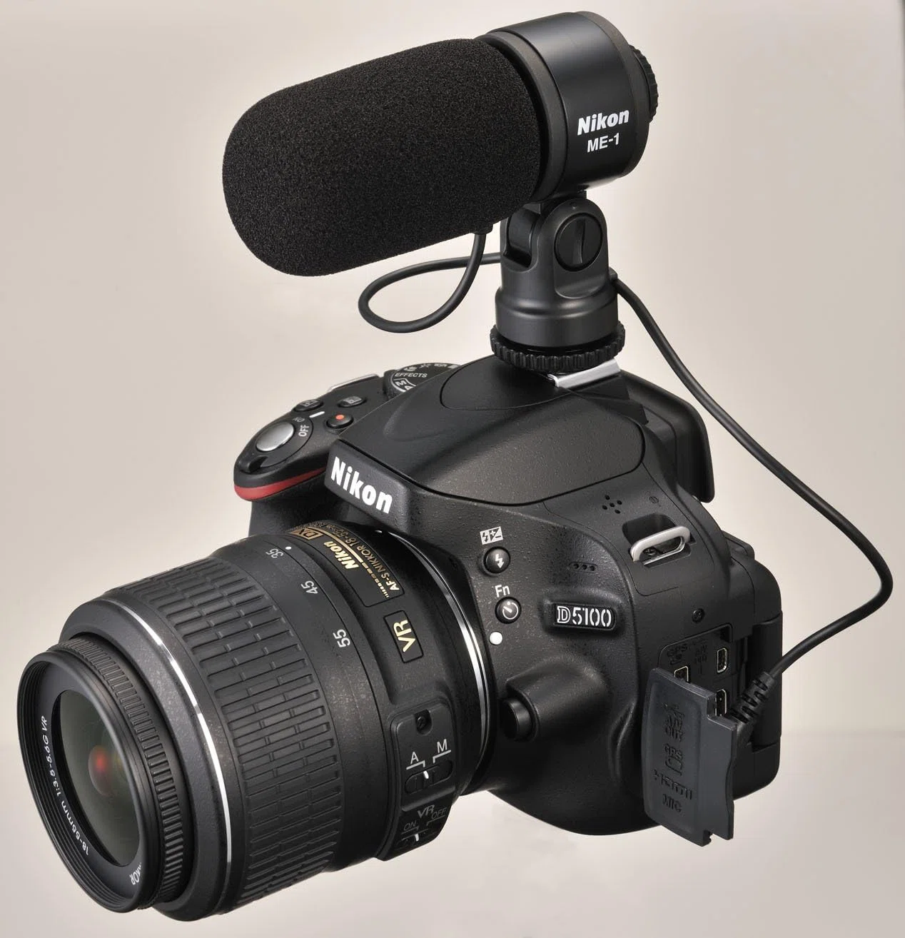 Nikon D5100 デジタル一眼レフカメラ標準レンズセット 多数おまけ付