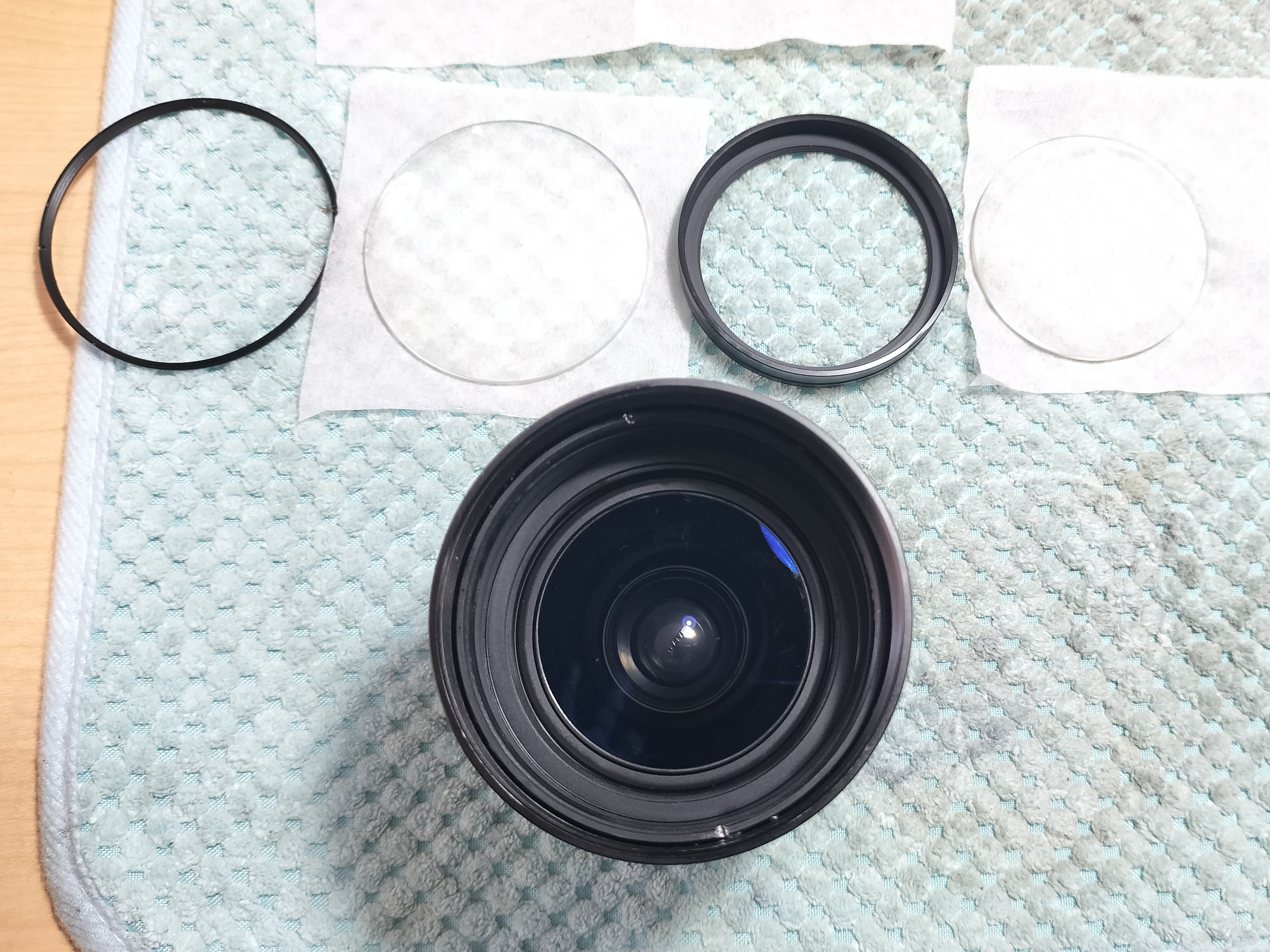 Contax Carl Zeiss Planar 85mm F/1.4 MMJの分解｜フィルムカメラ修理