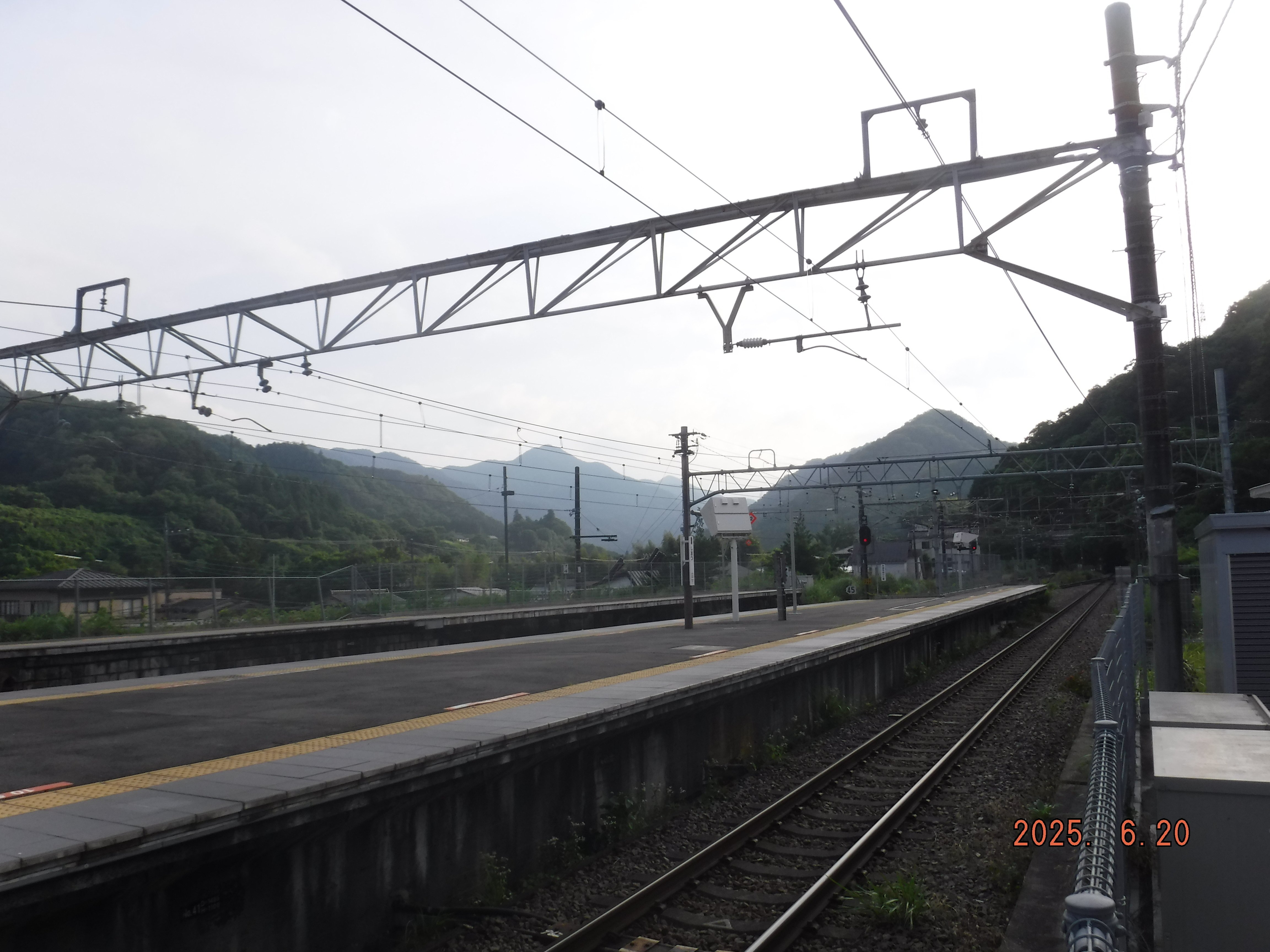 JR四方津（ しおつ）駅 エキタグスタンプ｜toyotaboxy