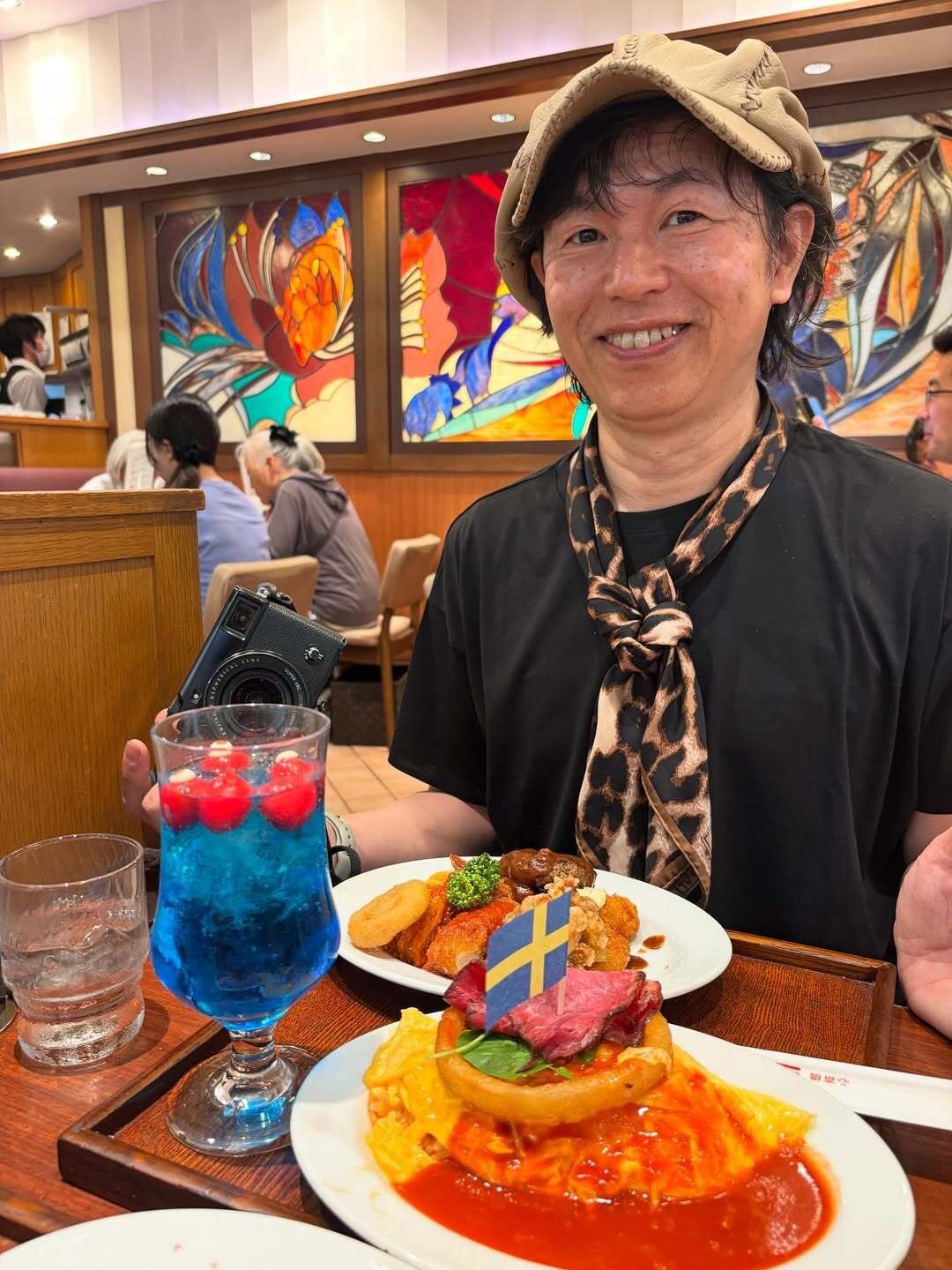 大阪梅田の喫茶店で万博気分を味わう📷FUJIFILM X-Pro2・2025.6/29