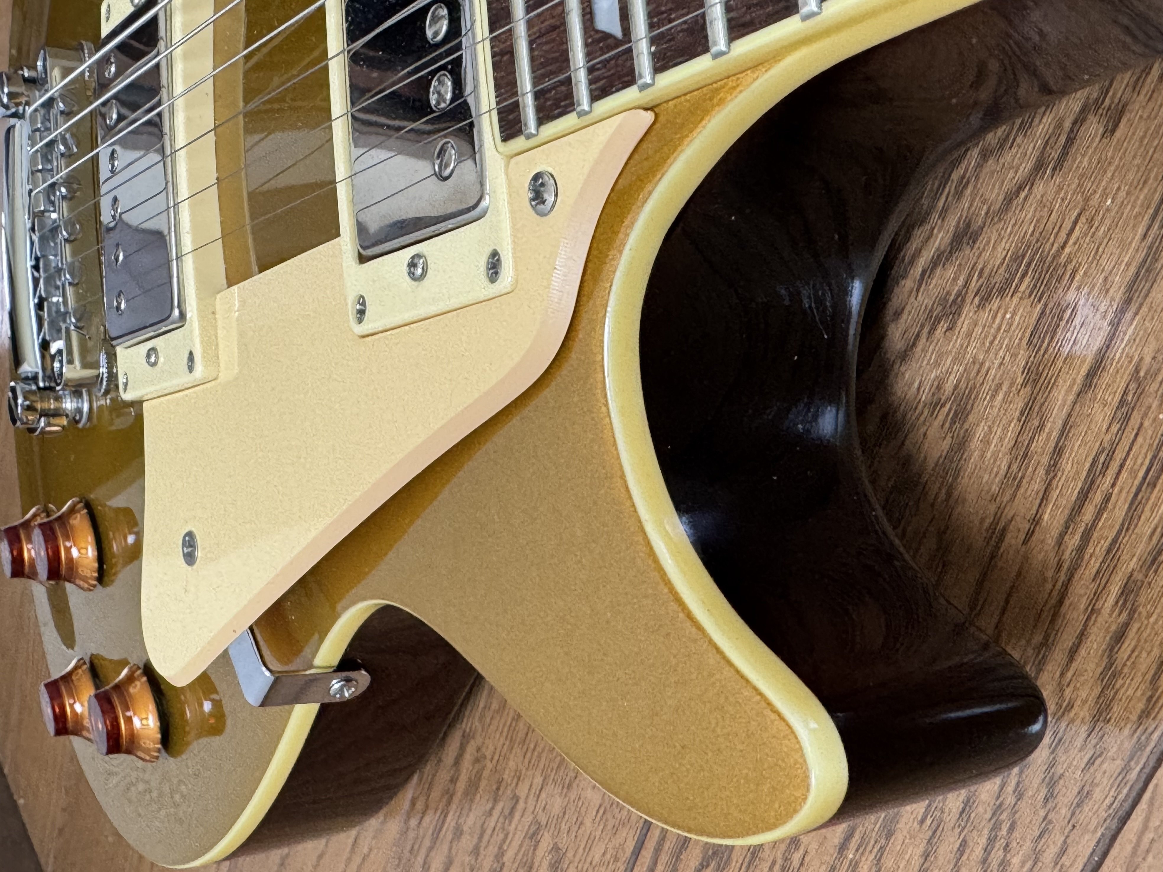 1月3日まで値下げ！monsty ゴールドトップ、タイプ、レスポール Gibson Custom Shop 1957 Les Paul Gold top Darkback Reissue