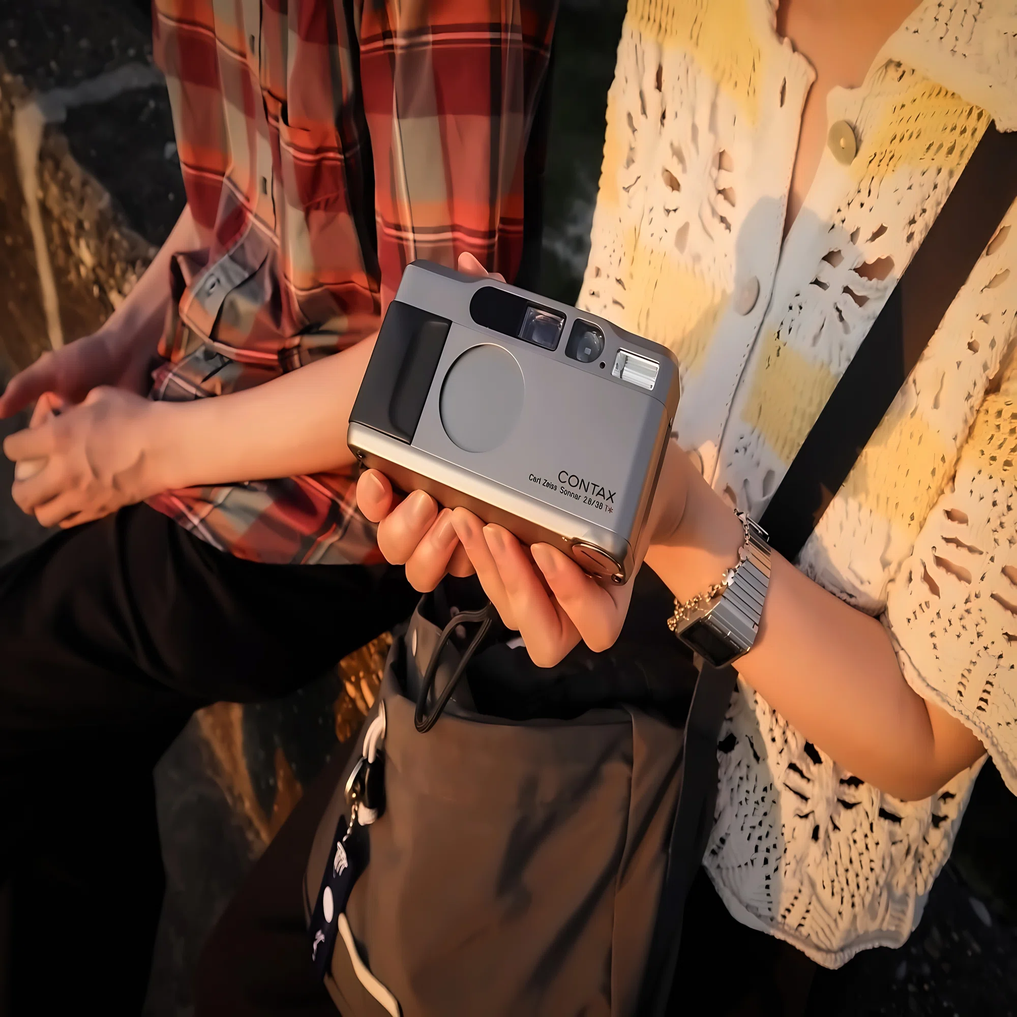 最速発送】CONTAX T2 動作確認済 コンパクトフィルムカメラ 現状品 