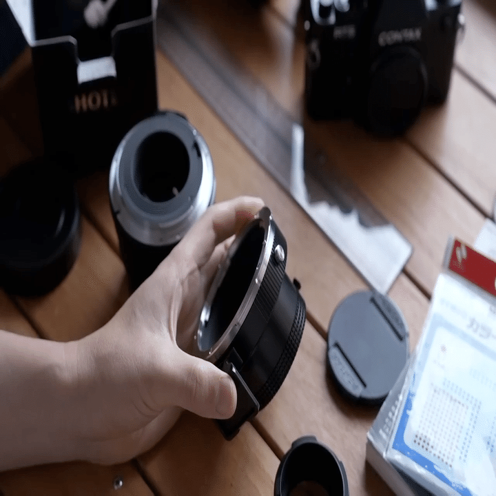 ミラーレスで中判レンズは“アリ”なのか？PENTAX67の銘玉をソニー