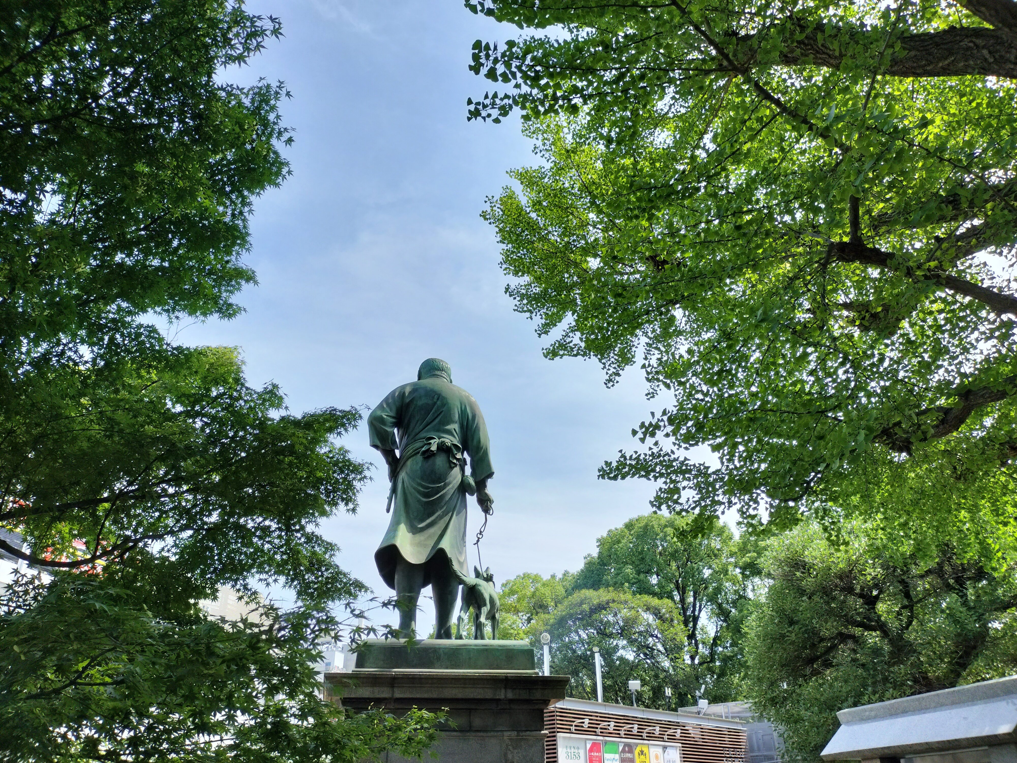 ツン（西郷さんの愛犬）の銅像を撮ってきました（東京都 上野恩賜公園