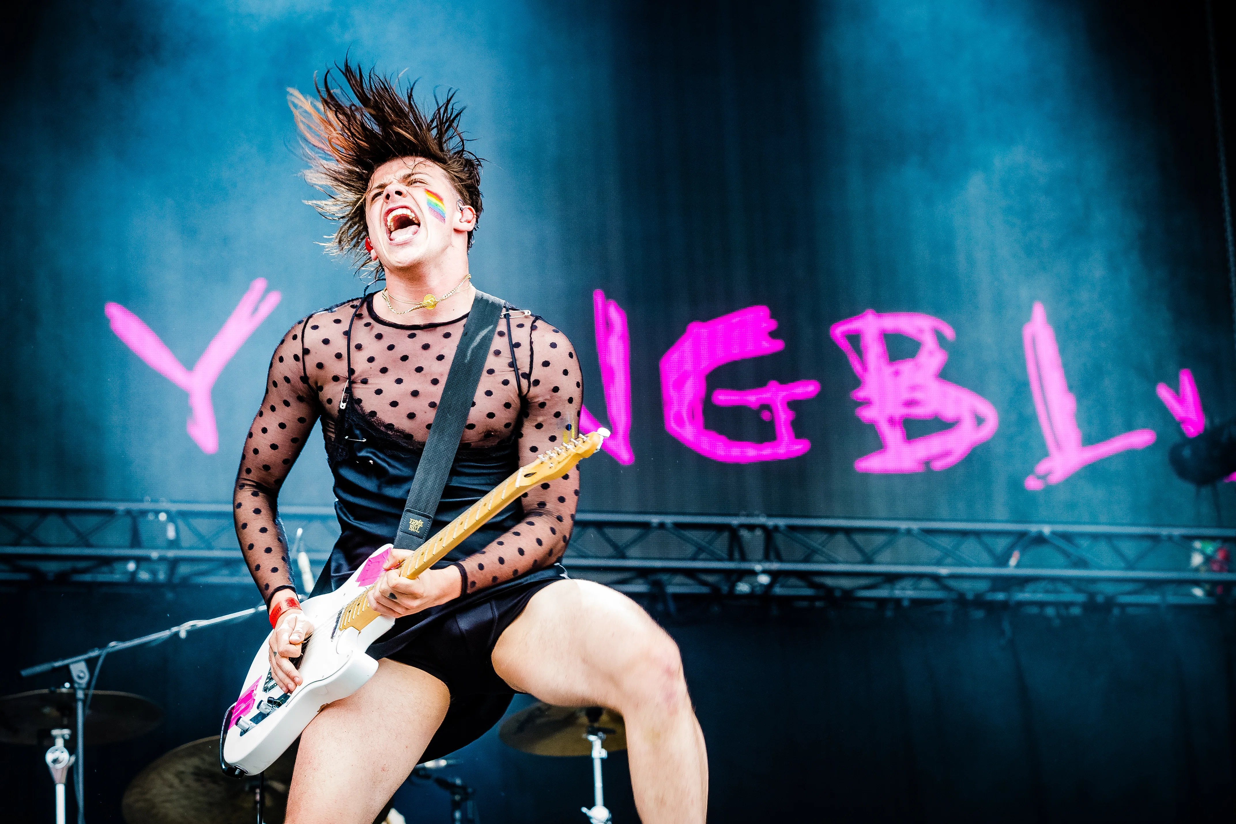 YUNGBLUD最新作『Idols』が呼び覚ましたのはブリットポップの魂だった