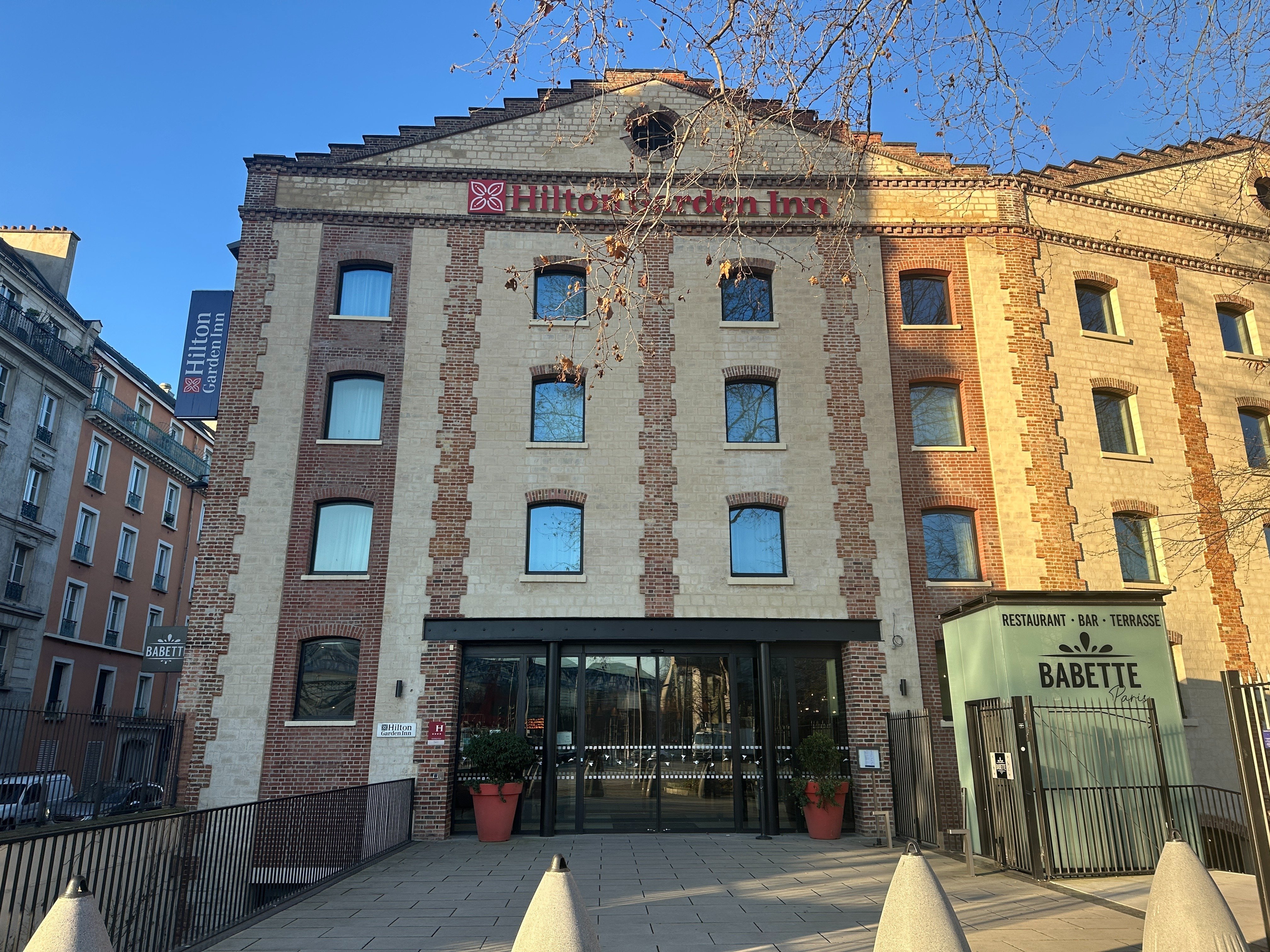Hilton Garden Inn Paris La Villette の外観