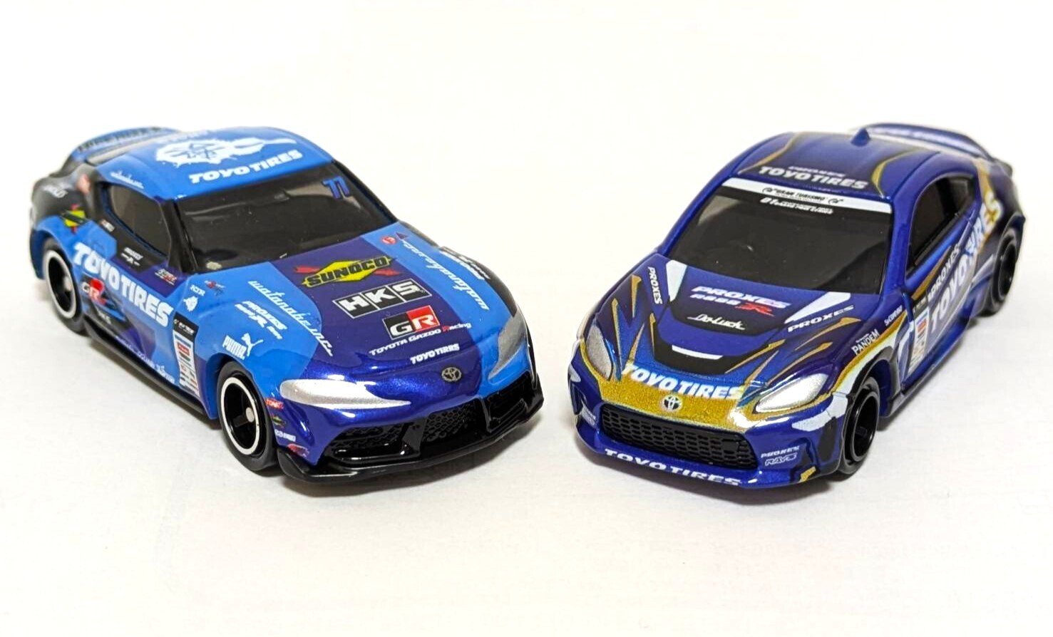 サポルト特注トミカ『Team TOYOTIRES DRIFT』GRスープラ＆GR86｜岡田衛