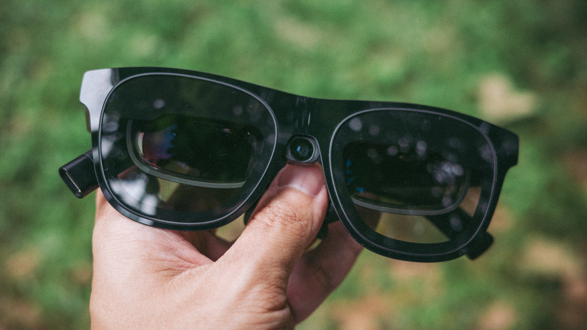 XREAL One Proレビュー】現行3機種の選び方：完全お買い物ガイド