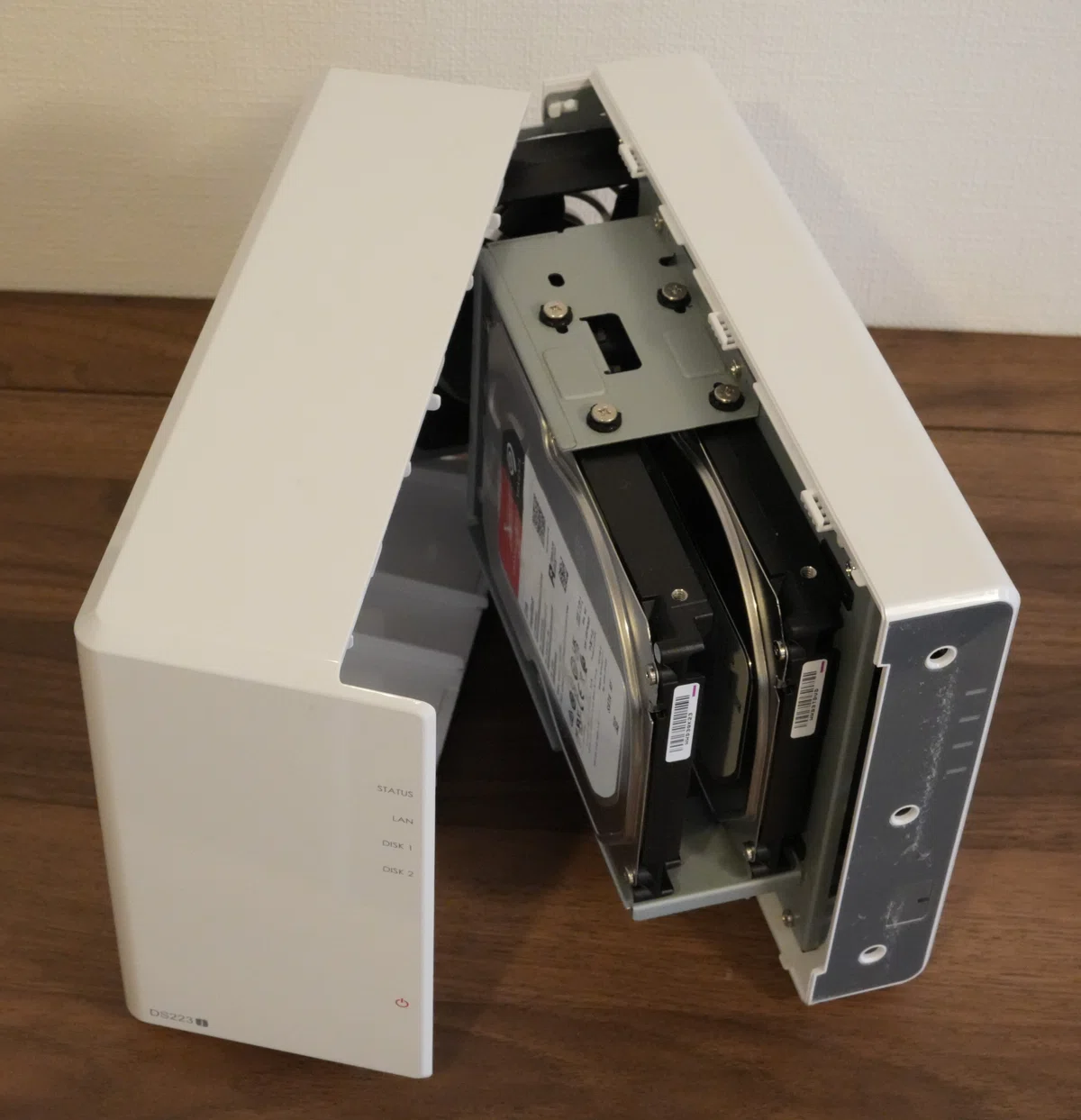 Synology DiskStation DS223j HDD 取り付け