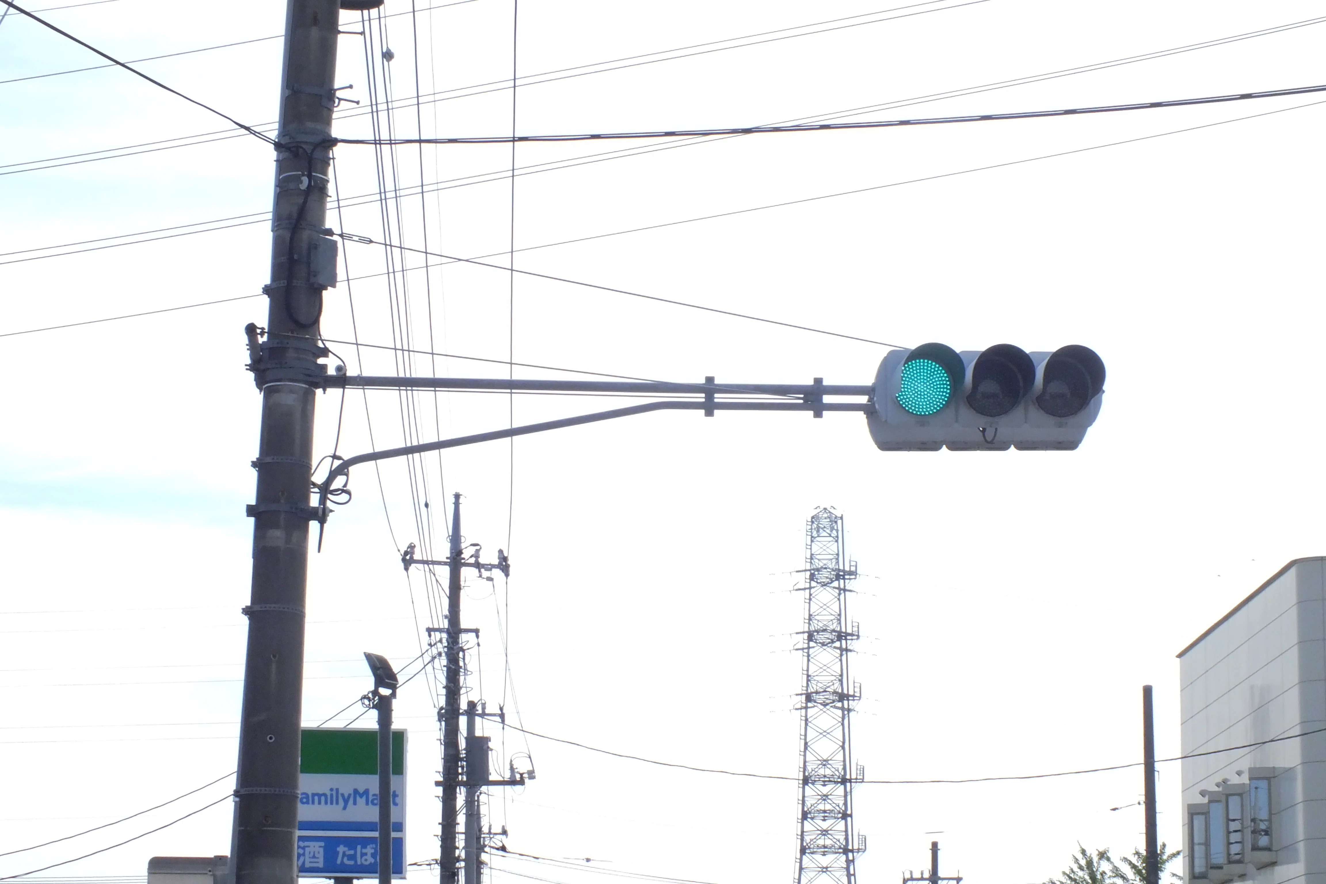 前橋-319】前橋市元総社町にある小糸TK2青9周ユニット 7基｜光山祐弥の