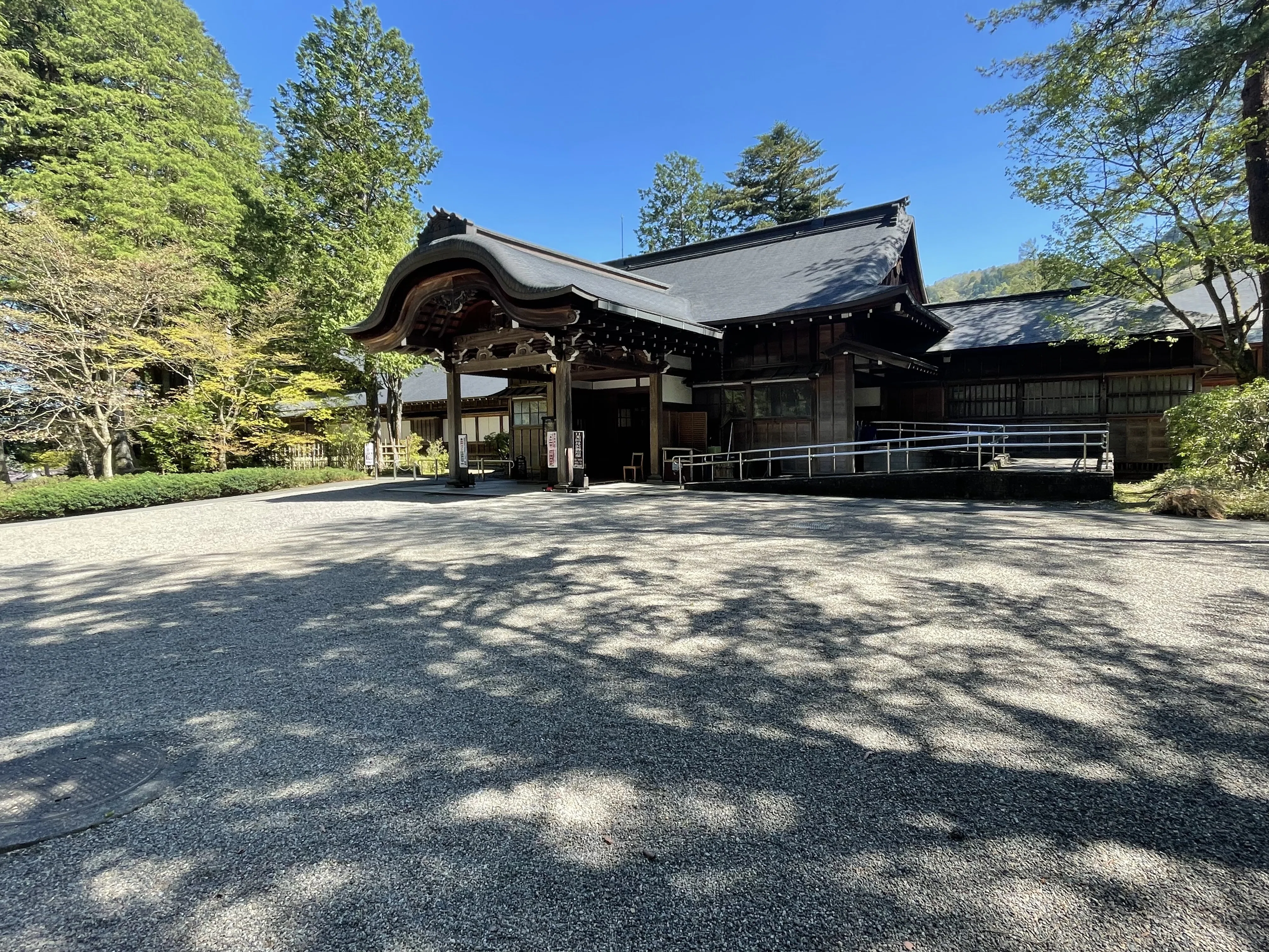 静けさの午後 ― 田母沢御用邸記念公園にて｜プチドラ