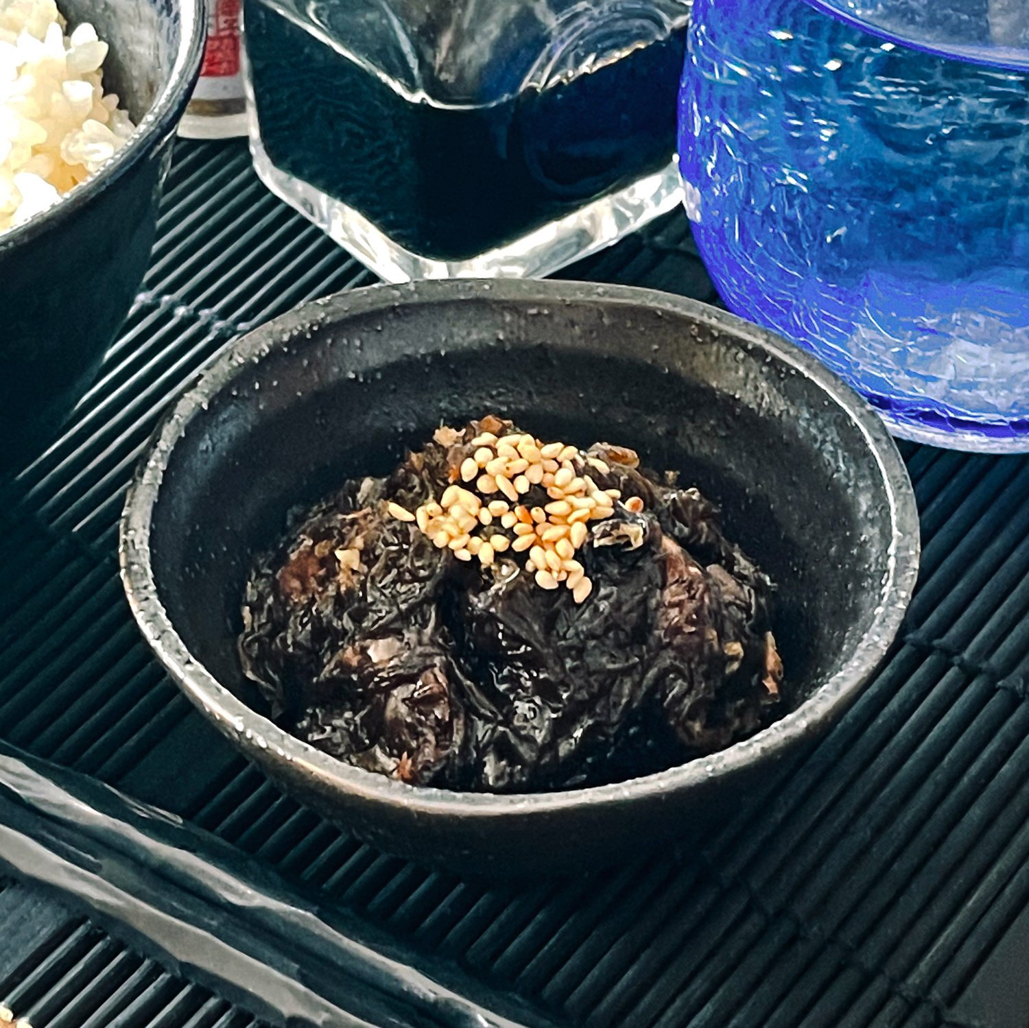 沖縄県の給食メニュー「もずくの佃煮」｜as