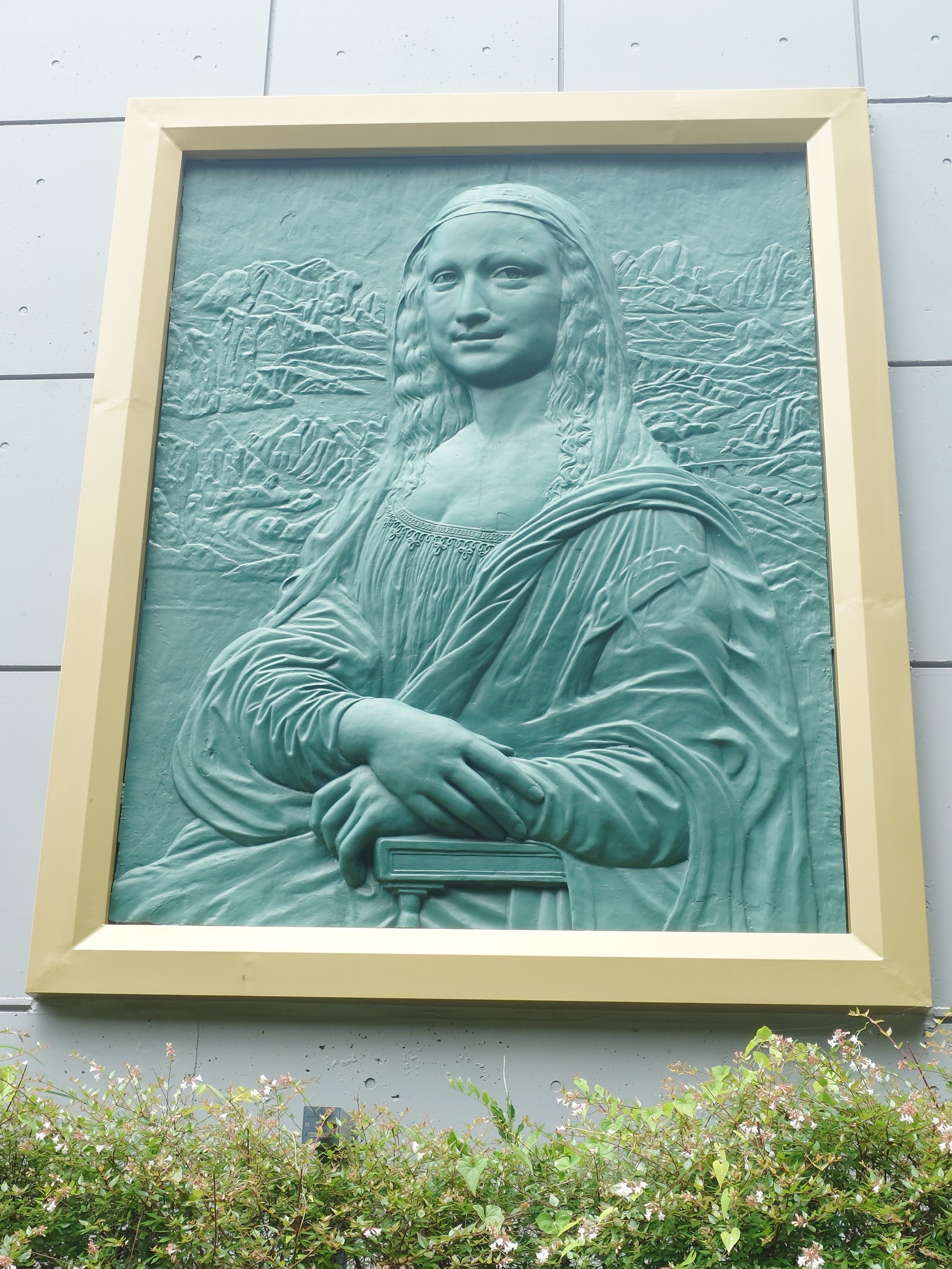 三重》ルーブル彫刻美術館｜めぐる \西洋美術かじり/