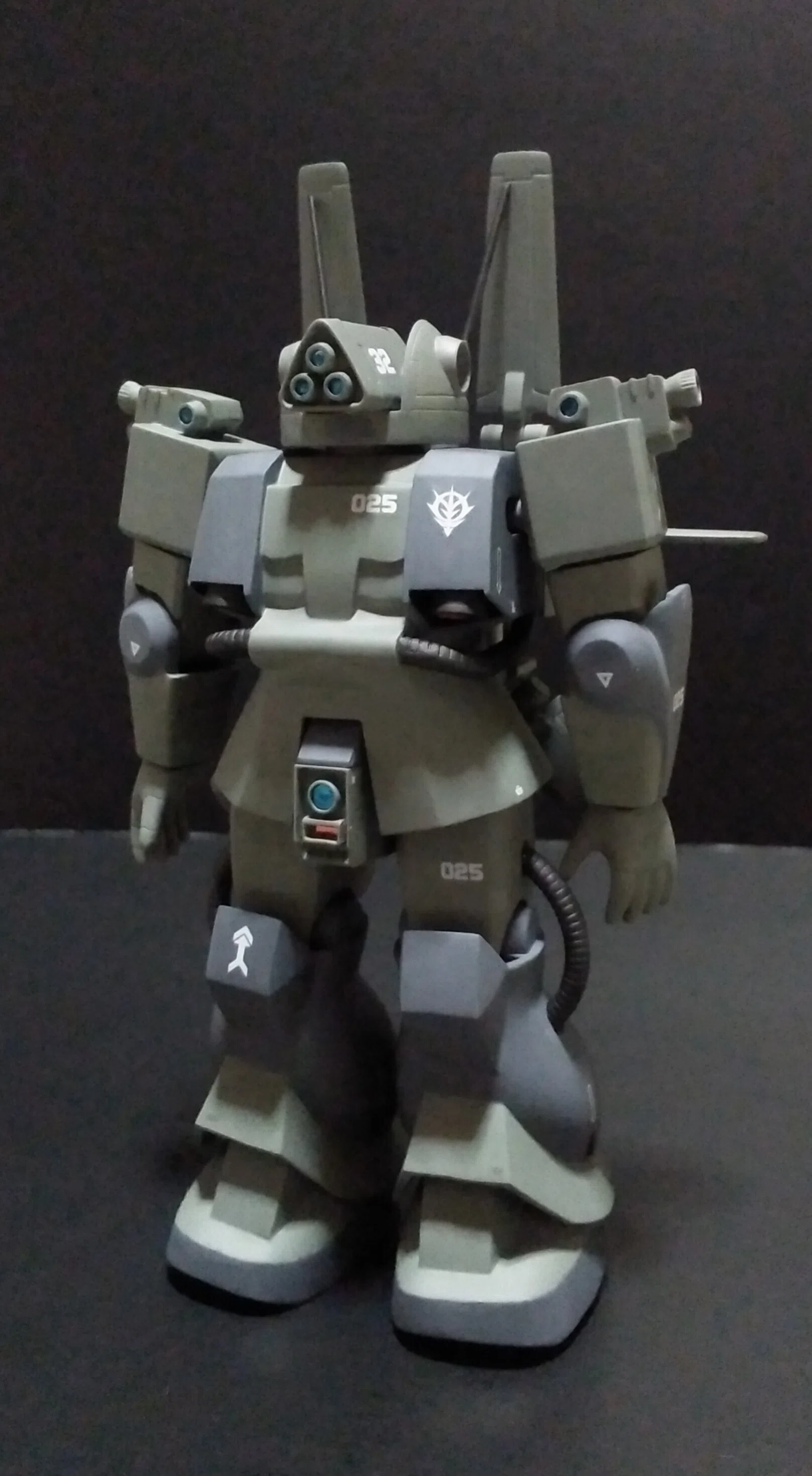 Mobile Suit Gundam Weapon Guide for Beginners: MS-06E3 Zaku