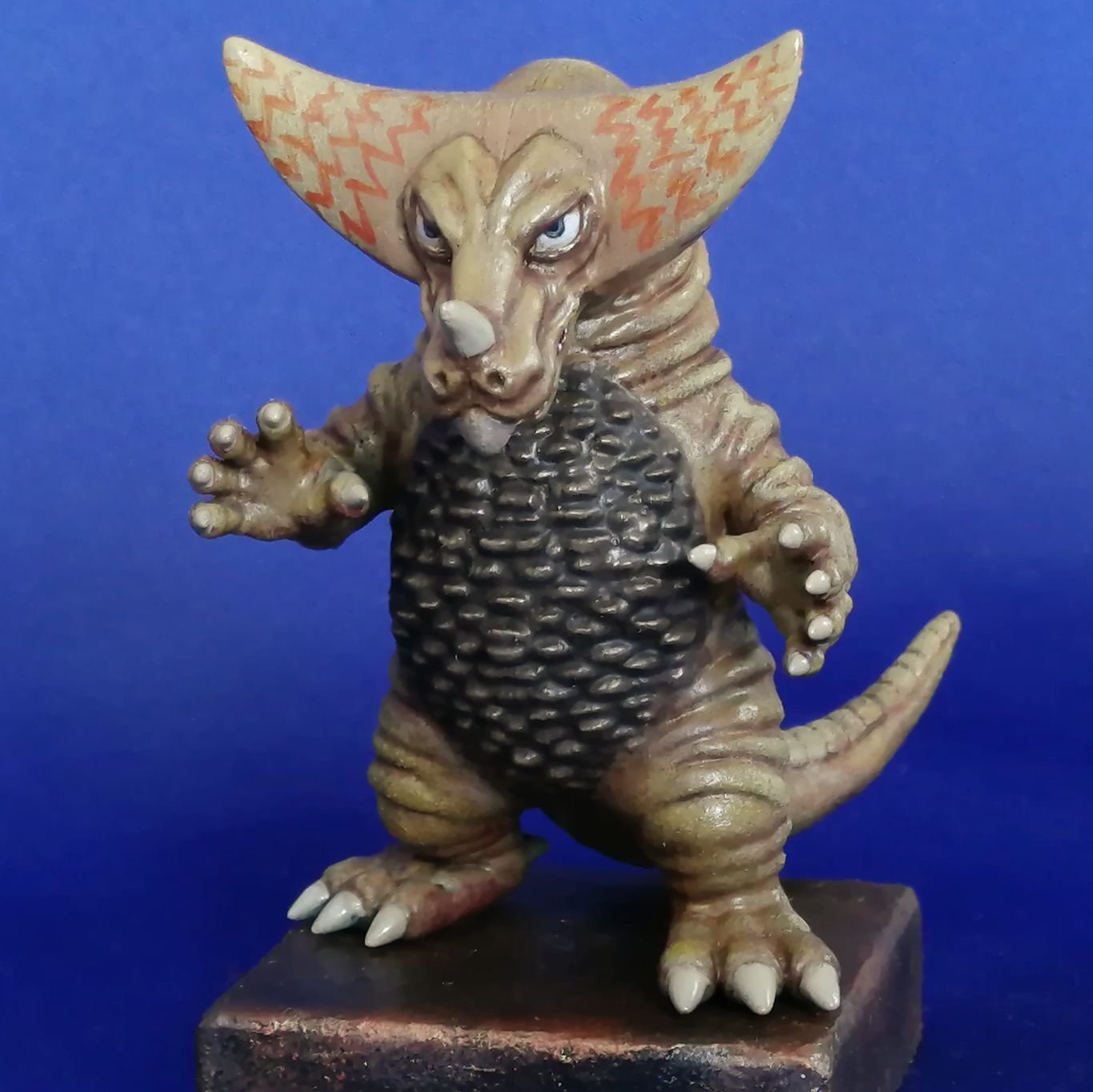 値下げ☆ULTRA SERIES VOL.1 古代怪獣ゴモラ(デフォルメ) ゴモラ（デフォルメ）｜nagarin