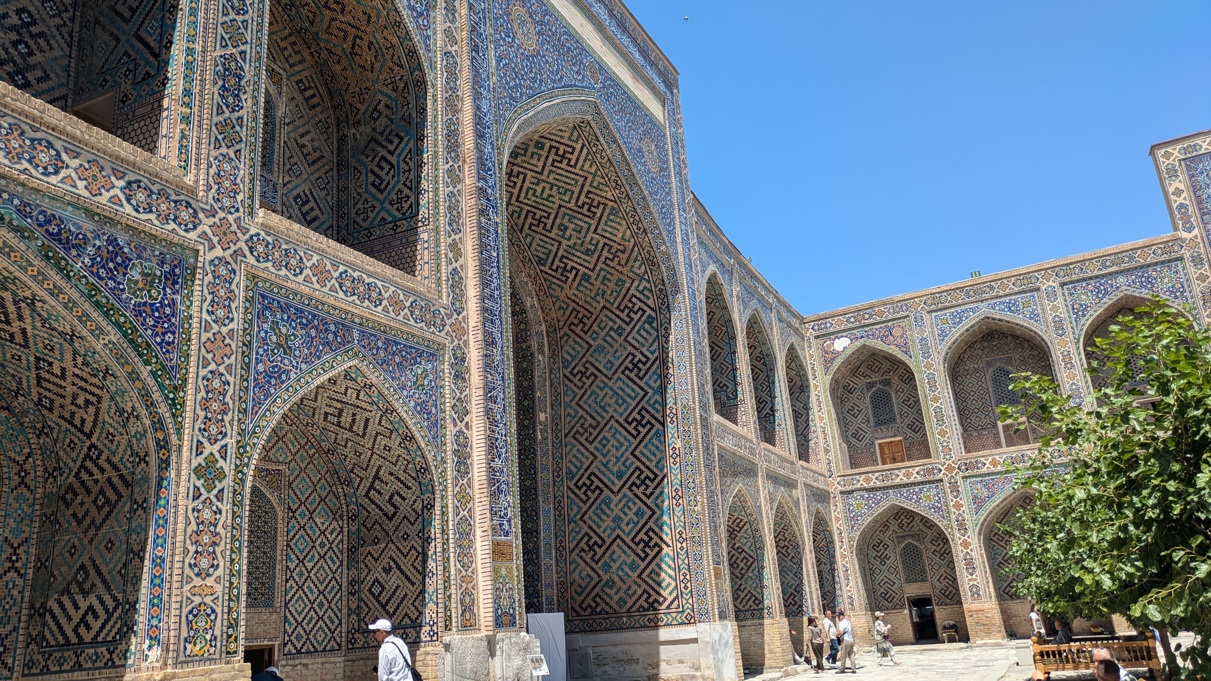 サマルカンド】ブルーモスクの街｜五里霧中