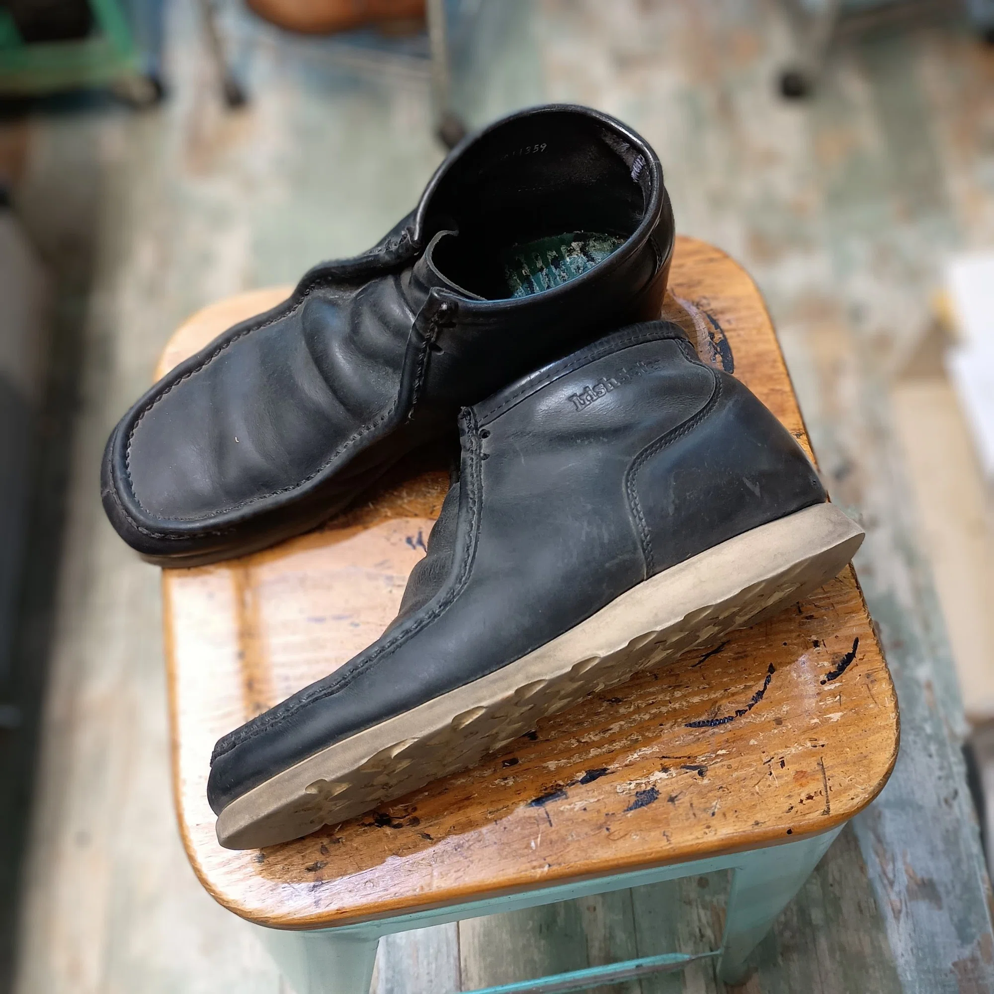 Resole/ソールカスタム】Red Wing#8891+vibram#1002｜CREA Repair 