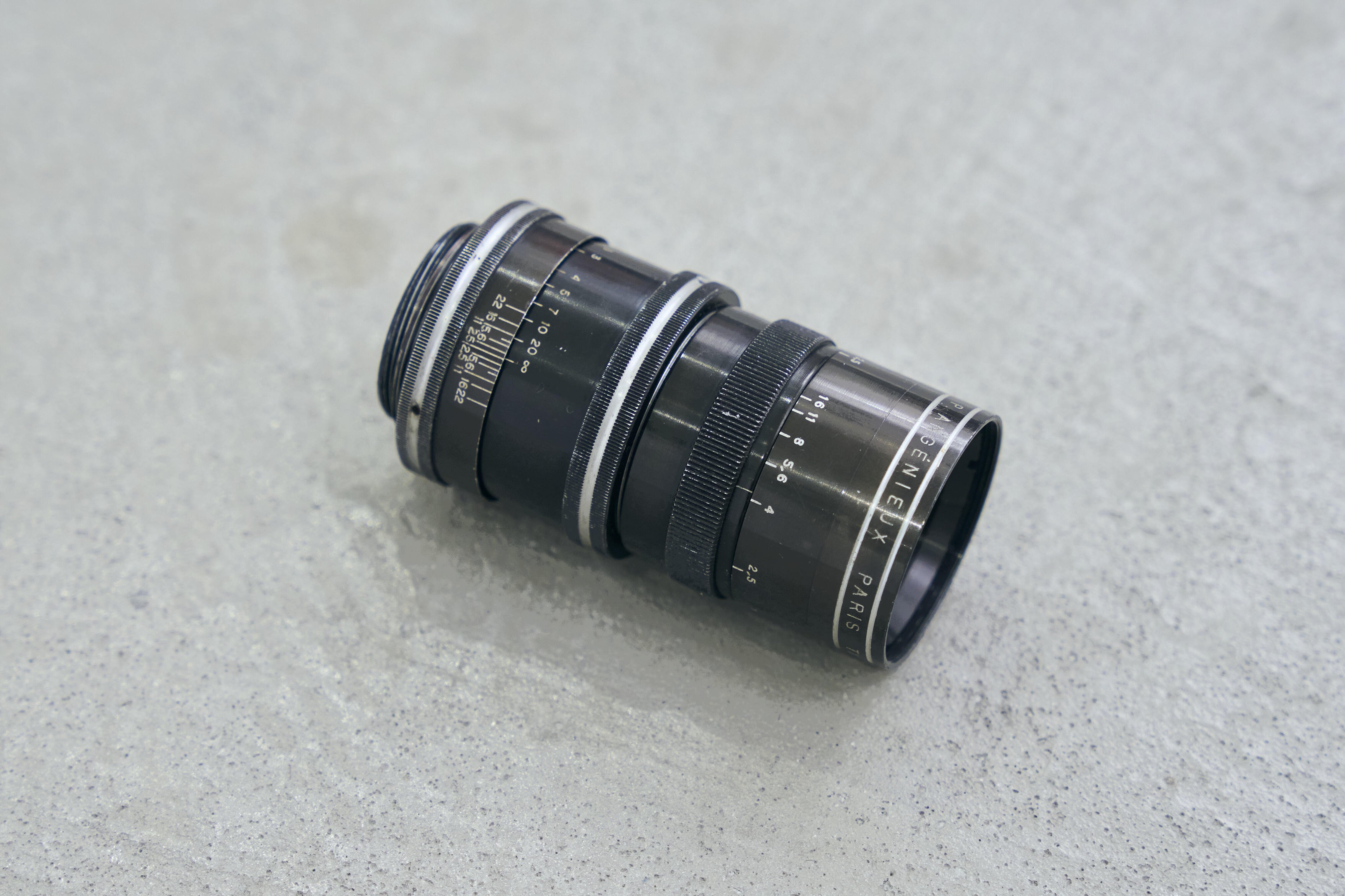 Angenieux アンジェニュー 90mm f2.5 Y1 EXAKTA l.jpg