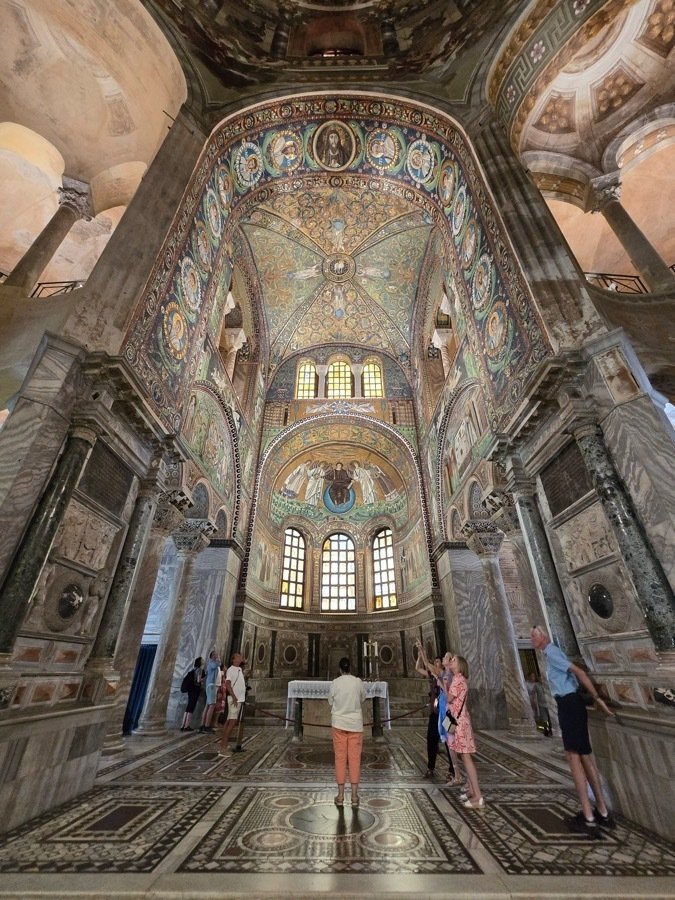 サン・ヴィターレ聖堂 ビザンティン サン・ヴィターレ聖堂 - Wikipedia