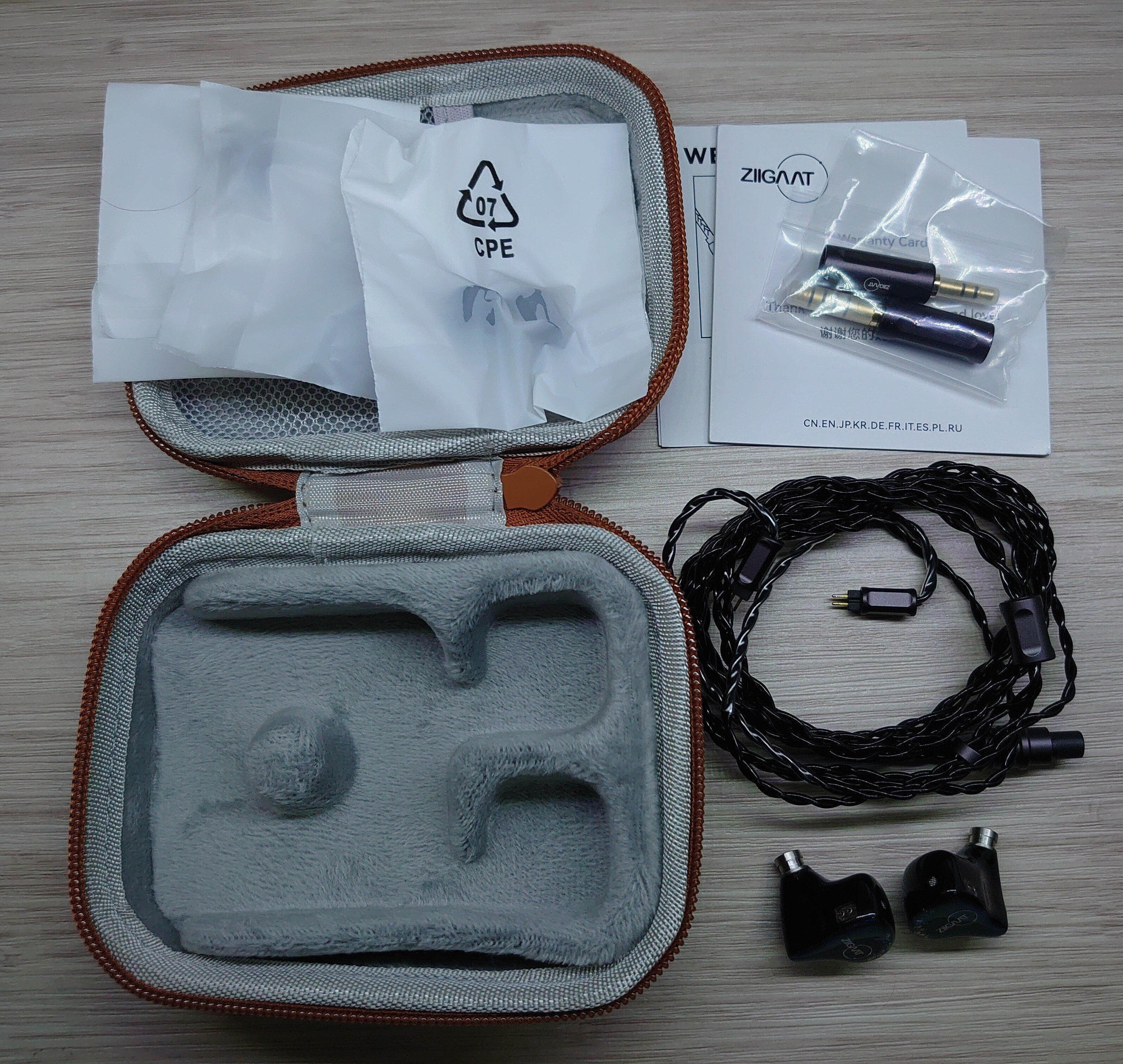 lunaです！ □ZiiGaat Luna 紹介｜イヤホンジャックと豆🐒@ポタオデ