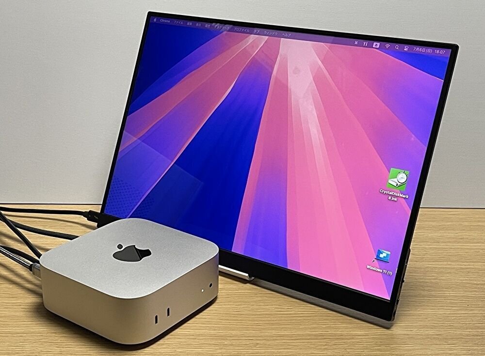M4 Mac mini、アスペクト比 3:2のポータブルモニターの使用事例。同