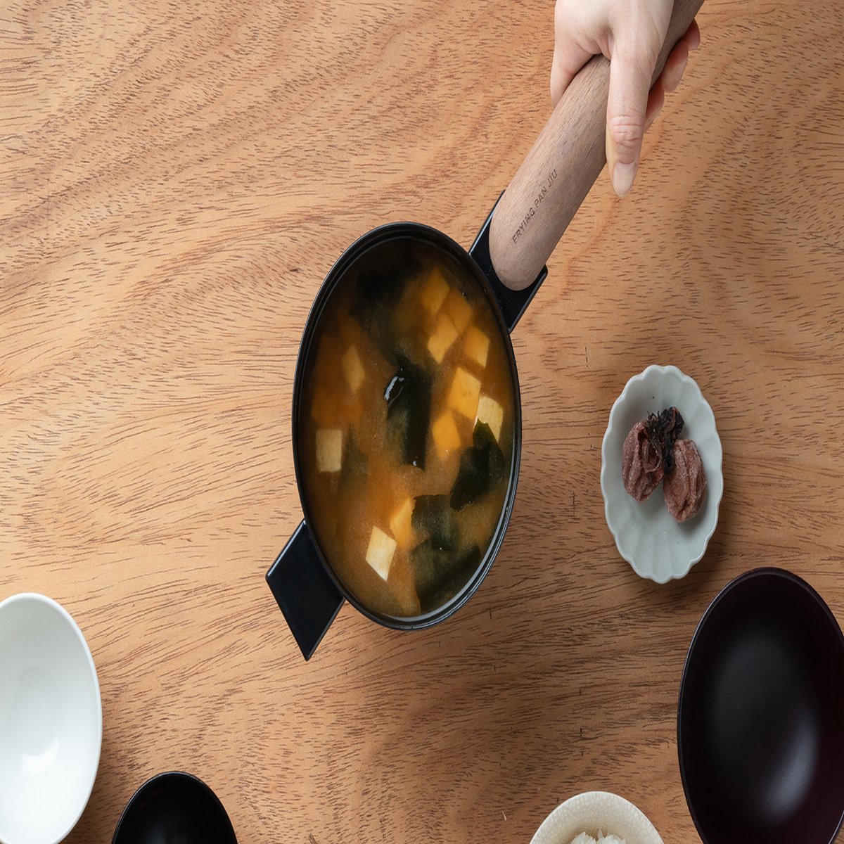 豆腐とわかめのお味噌汁