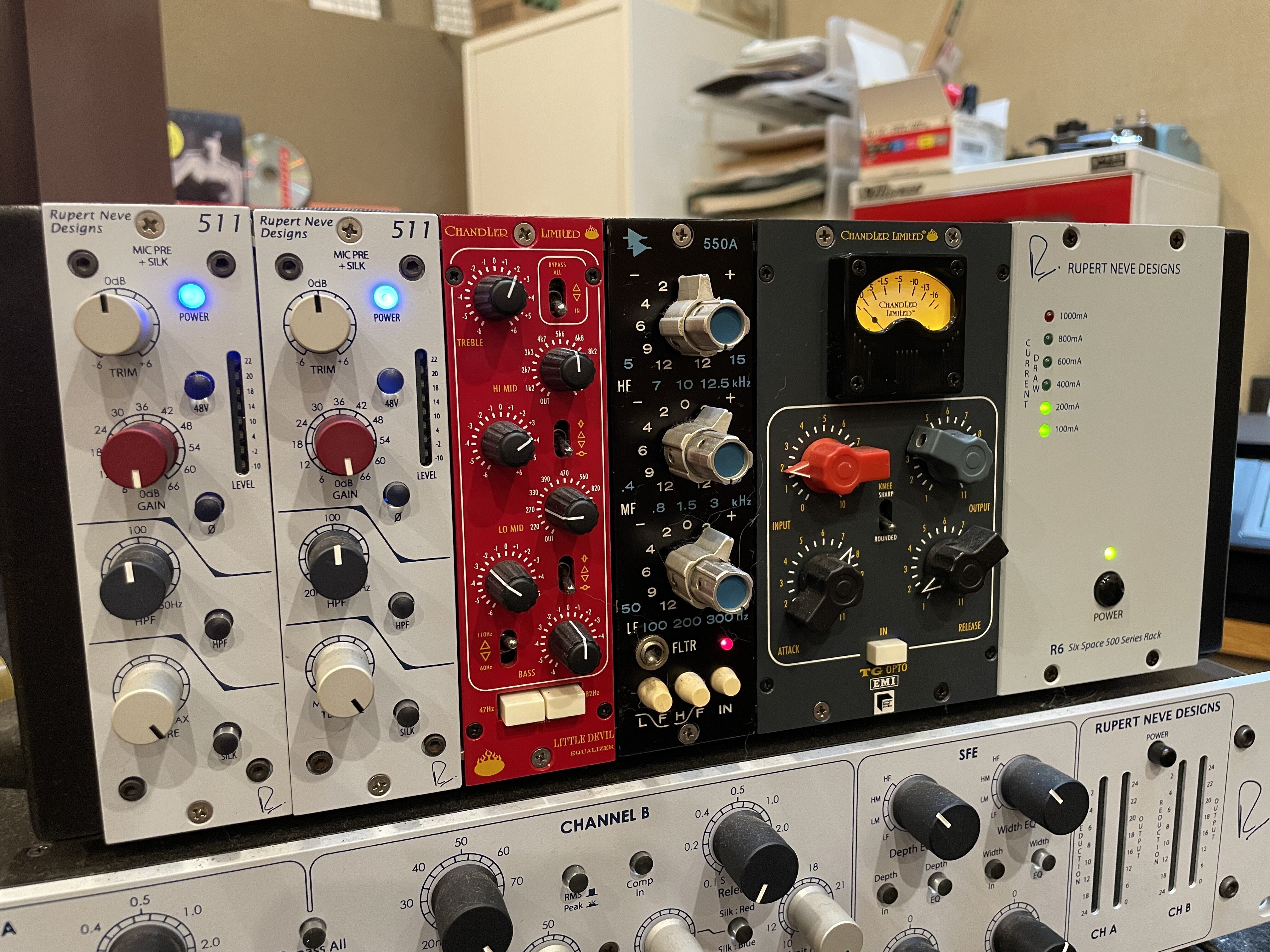 ビクター　ラジオ　F-240　ジャンク　ですが各バンド受信OK　音質トップクラス ビクター ラジオ F-240 ジャンク ですが各バンド受信OK 音質