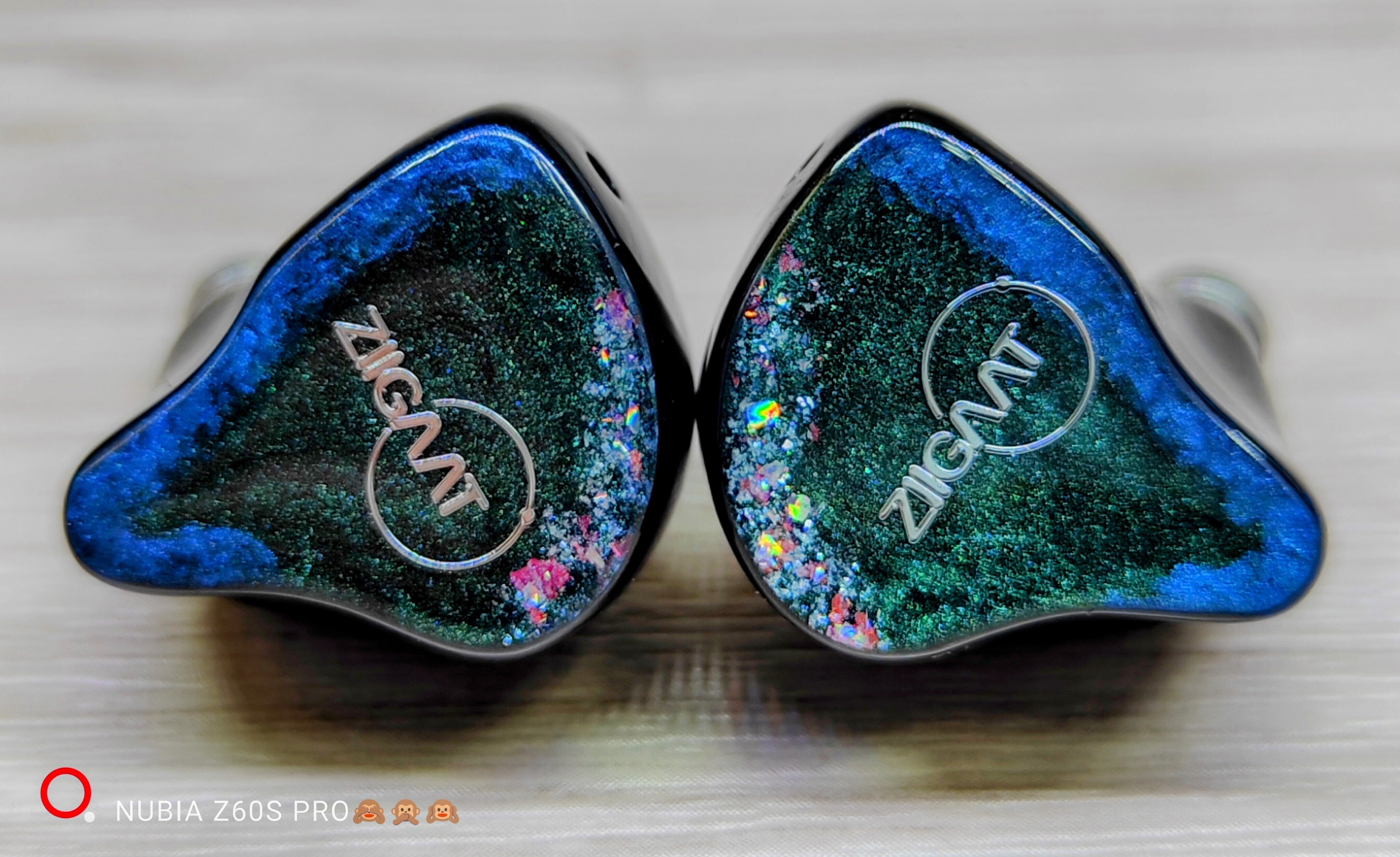 □ZiiGaat Luna 紹介｜イヤホンジャックと豆🐒@ポタオデ