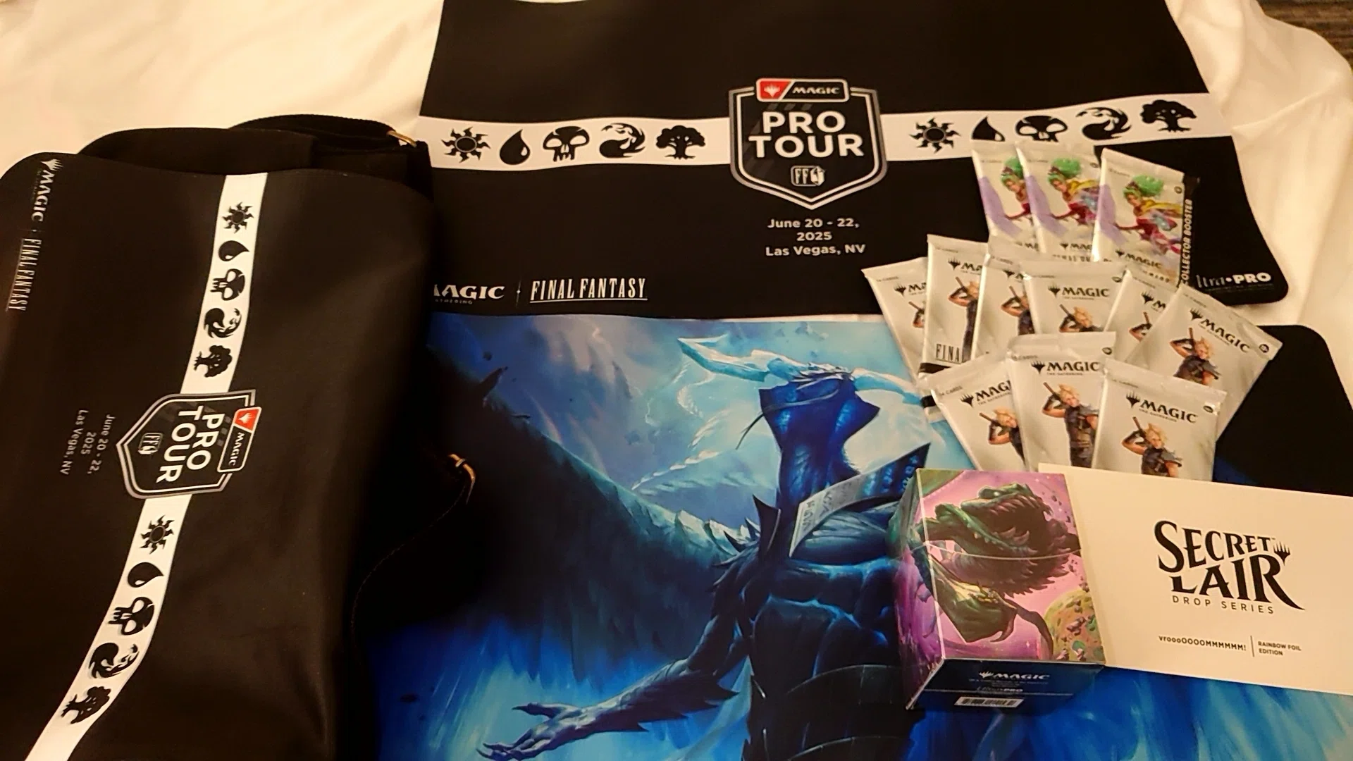 mtgプレイマット　ファイナルファンタジー プロツアー 参加者 限定 mtgプレイマット ファイナルファンタジー プロツアー 参加者 限定