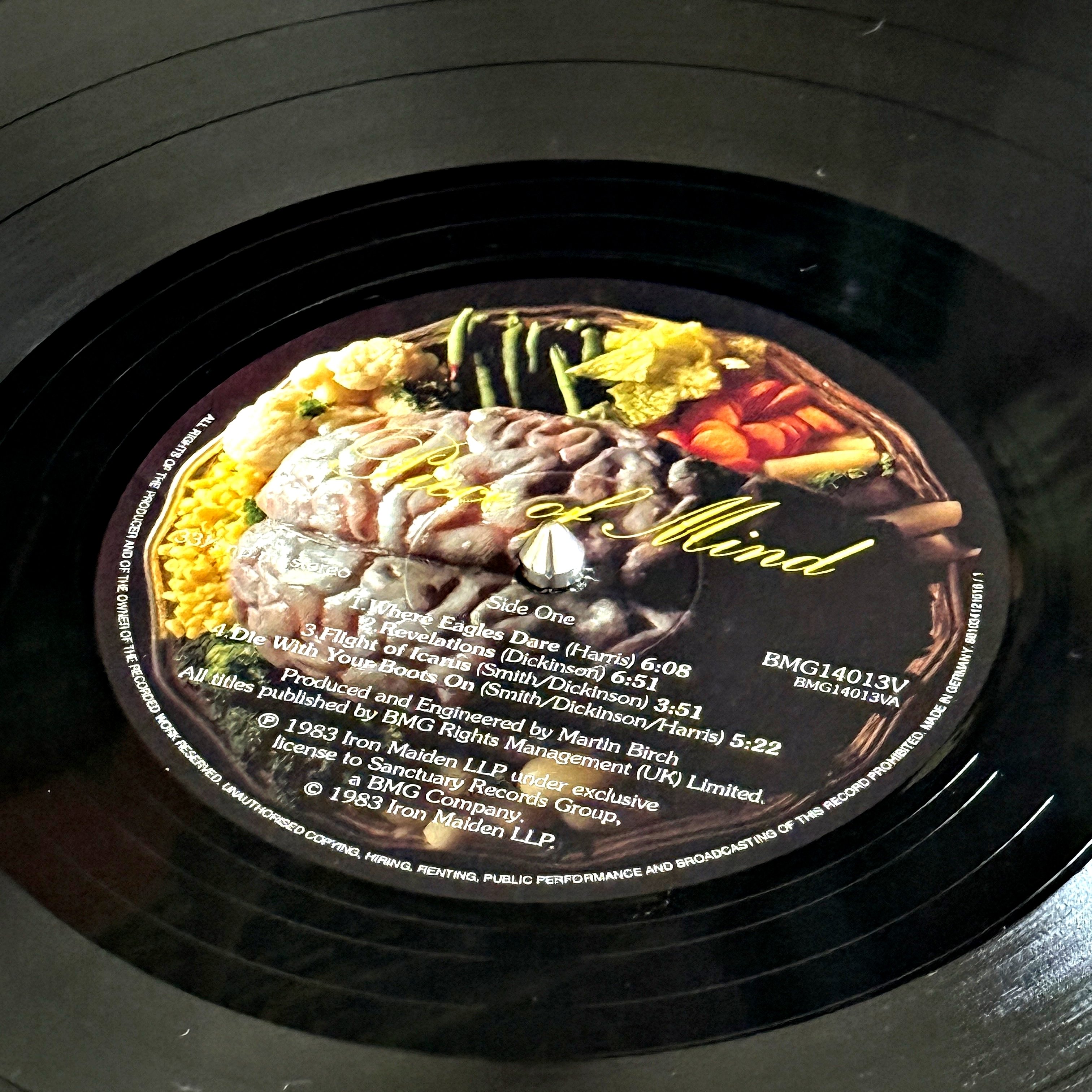 名盤『Piece of Mind』全曲徹底解説：Iron Maidenが描いた戦争・神話