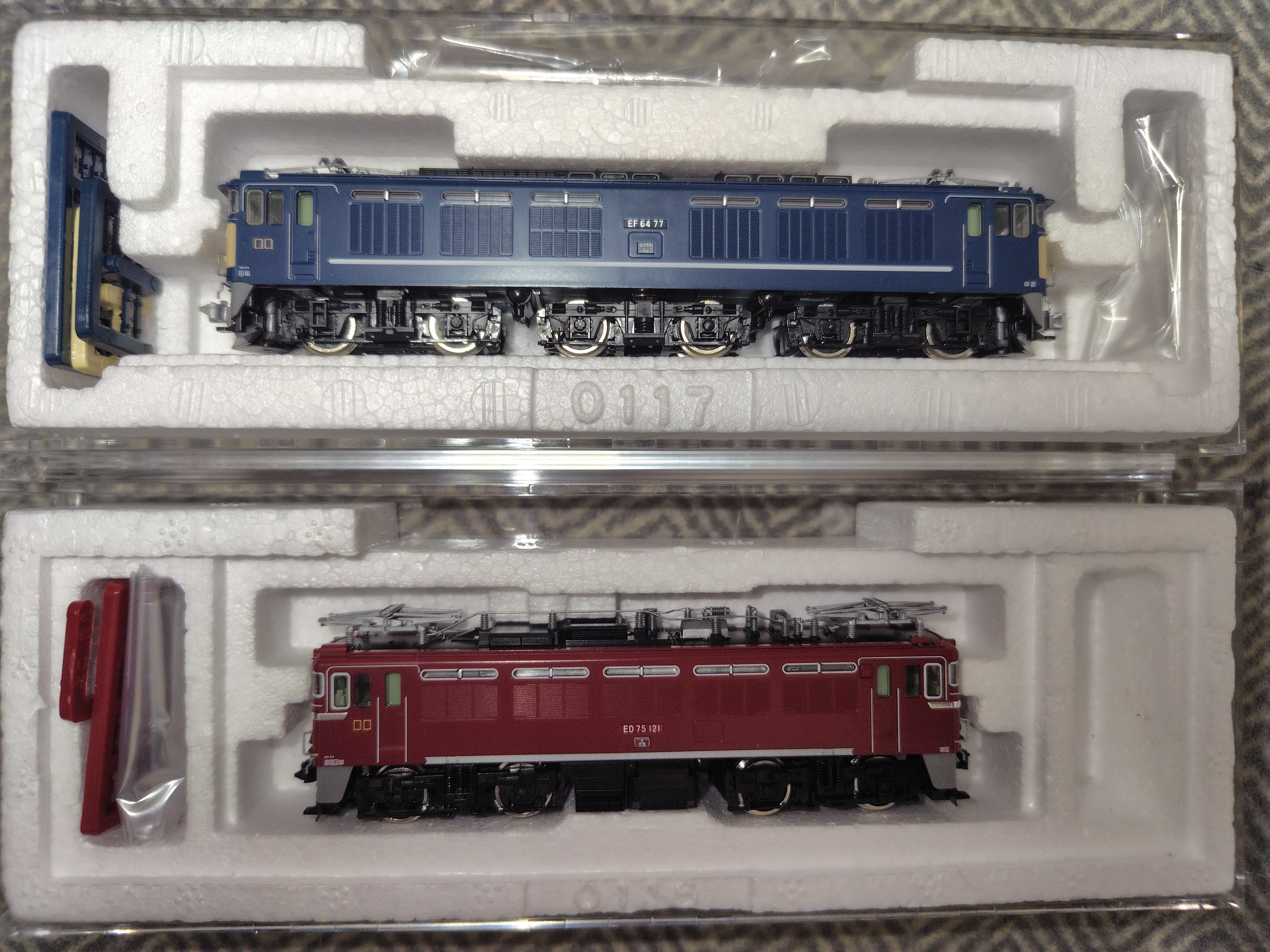 購入模型〗 TOMIX97913 EF64 77号機・ED75 121号機 お召塗装