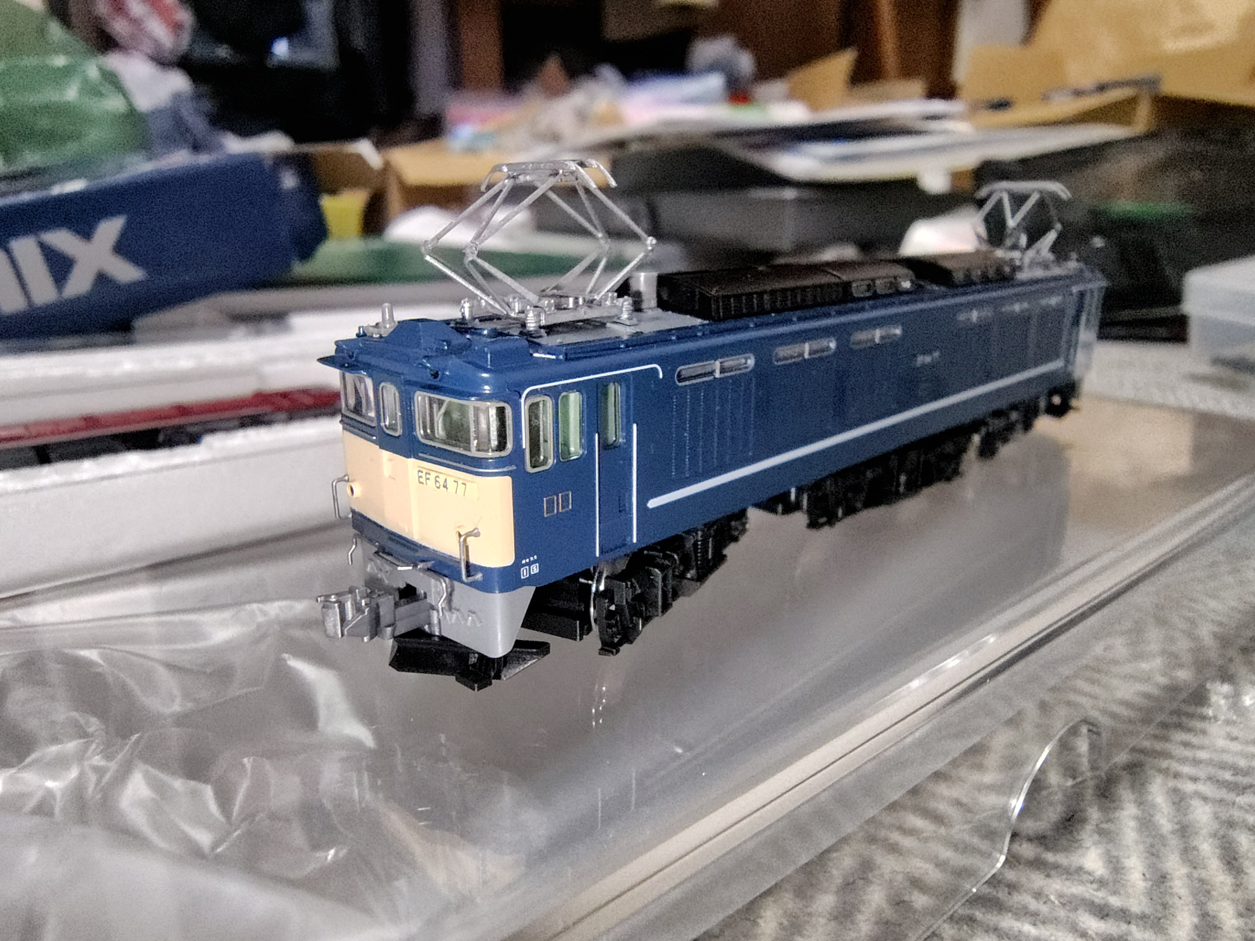 模型紹介】 TOMIX97913 EF64 77号機・ED75 121号機 お召塗装